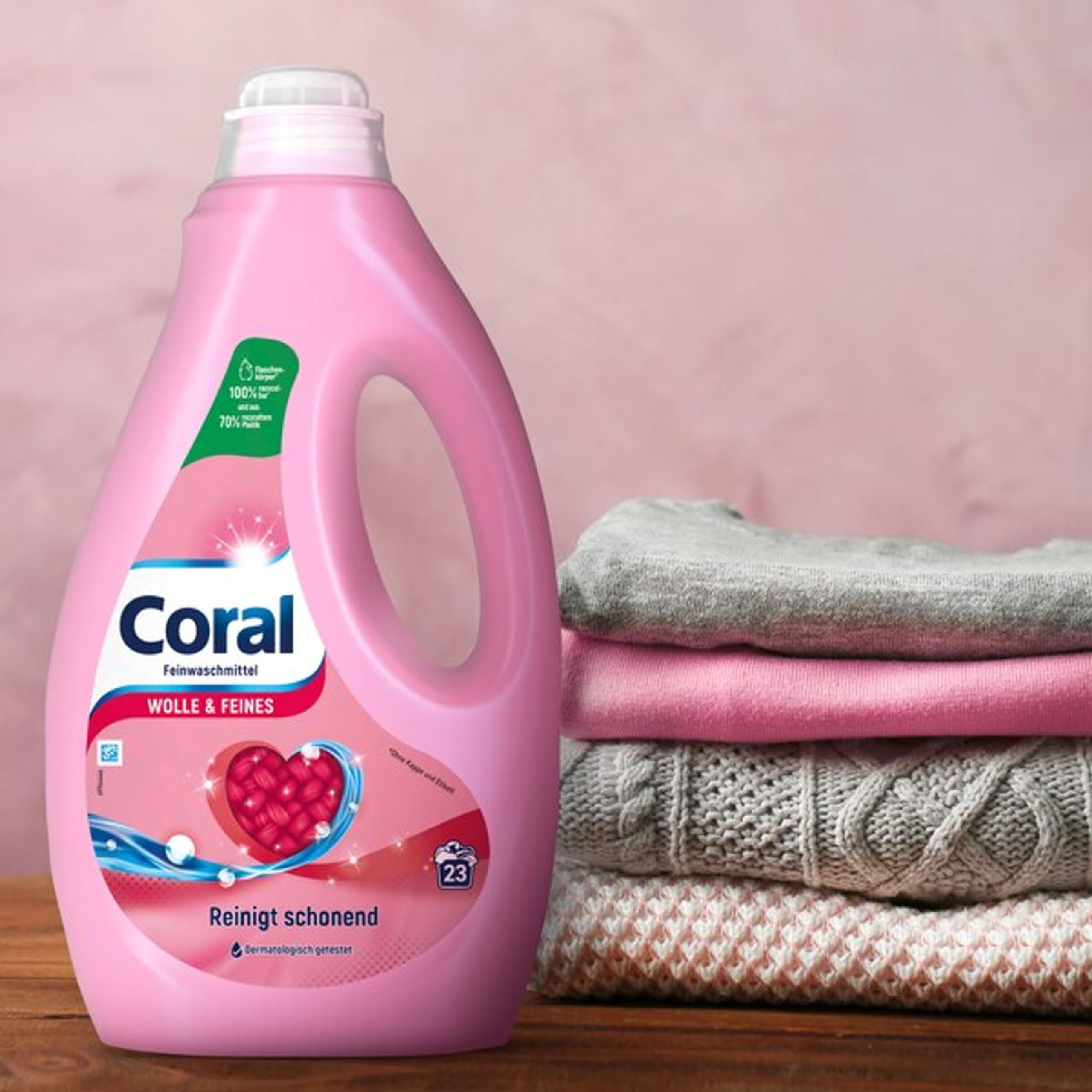 Coral - Detergente suave para lana y detergente líquido fino para una limpieza suave, 23 WL (1,15 L)