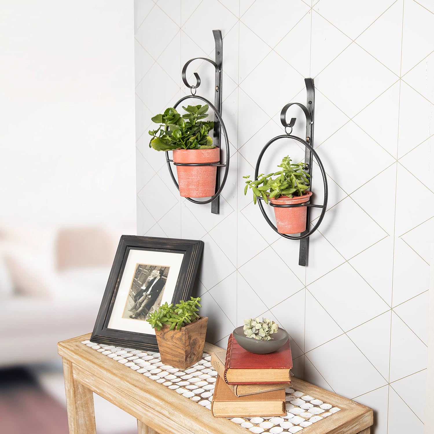 Danya B. Tivoli 2-Piece Metal Hanging Planter Set, Iron and Metal, Indoor or Outdoor Garden Décor for Real or Artificial Plants, Easy to Hang and Durable Material