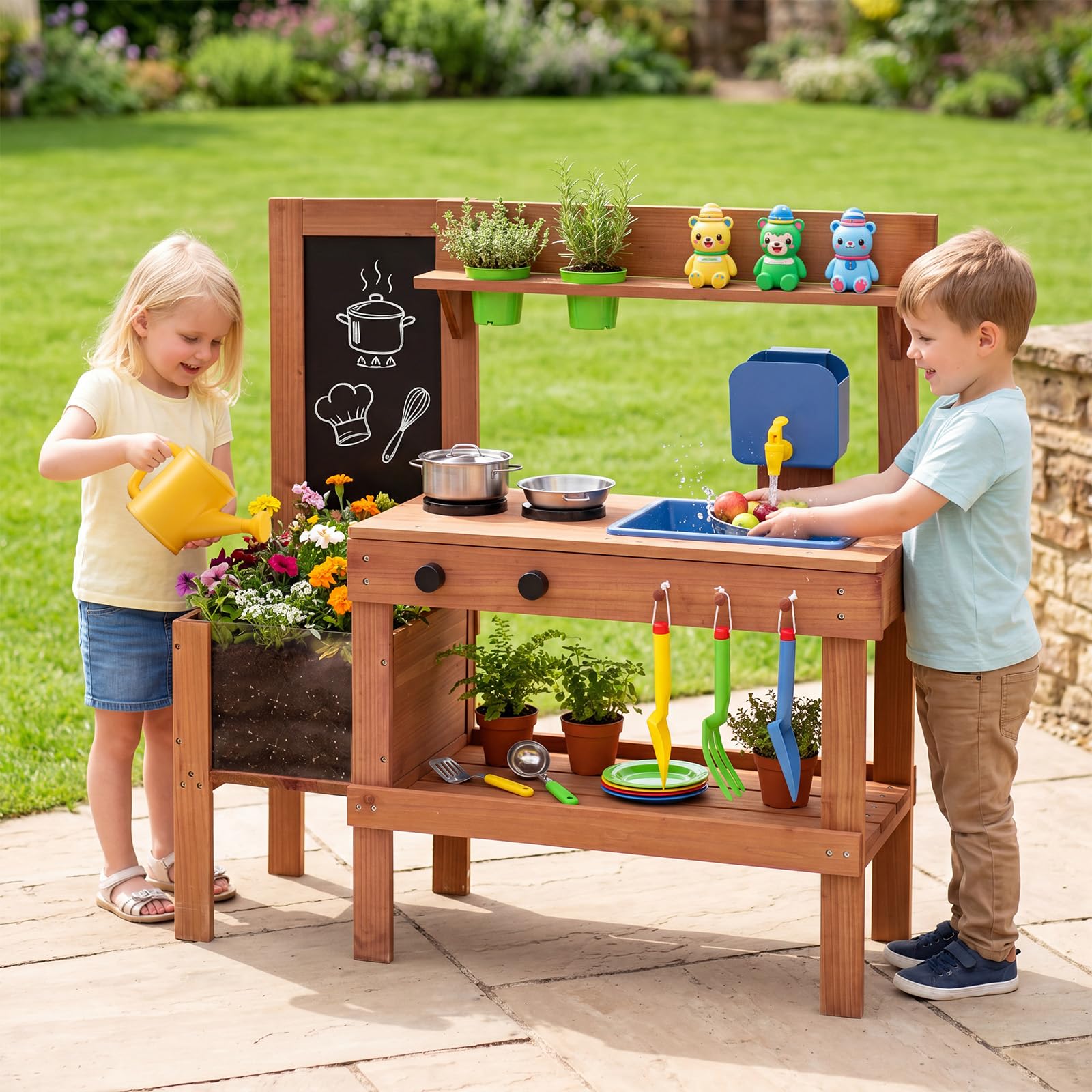 HOMASIS Cucina Giocattolo per Bambini, Cucina da Fango da Esterno con Fioriera, Lavagna, Lavello, Rubinetto Funzionante e 13 Accessori, Cucinetta Giocattolo in Legno per Bambini Chef 3+ Anni