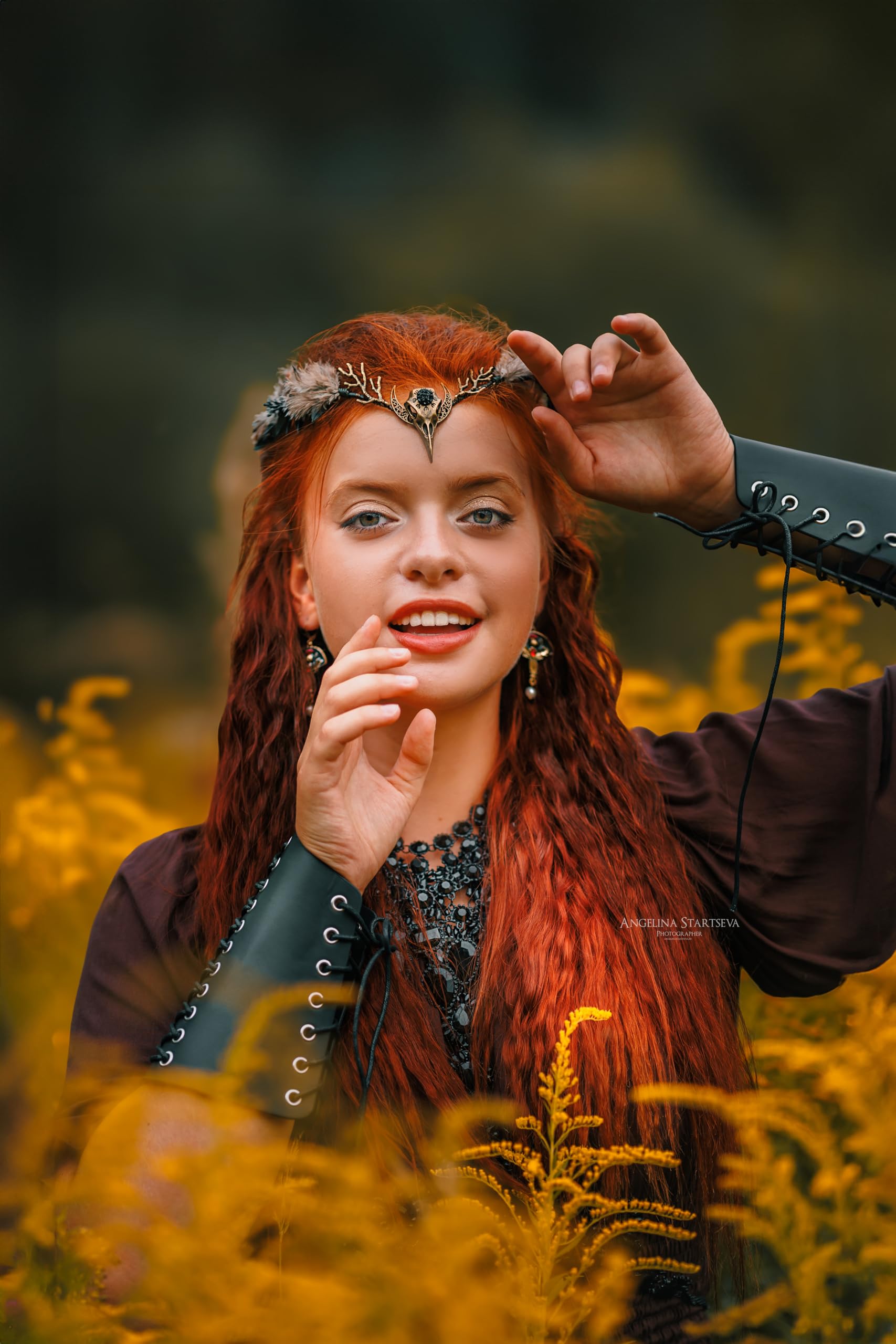 MOSTORY Gothic Handmade Adjustable Crown Headpiece for Cosplay and Festivals