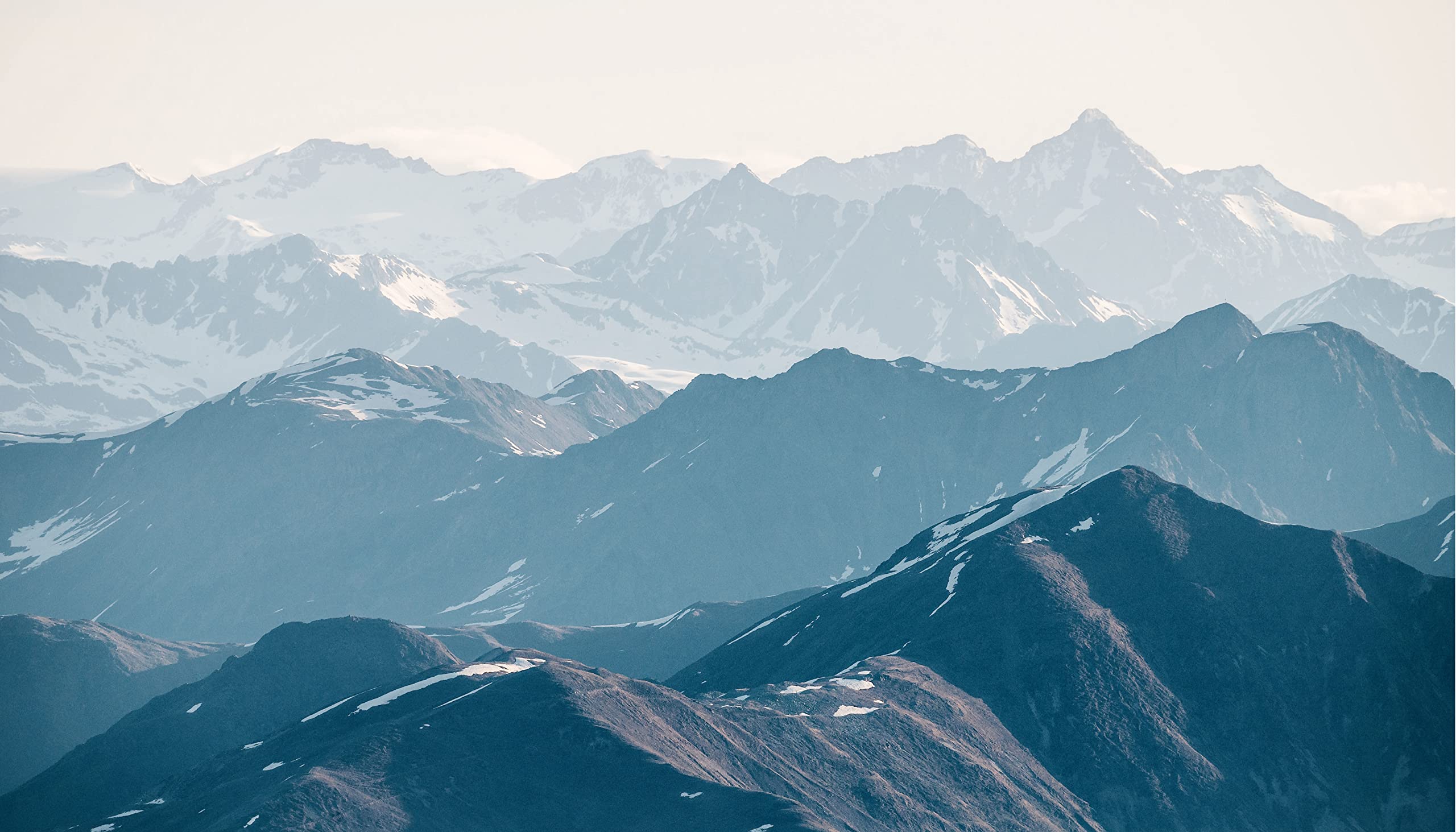 Cook The Mountain [Edizione italiana; 2 Bde. im Schuber]: The Nature Around You. 2020 Premiato con il German Cookbook Award Gold & GOURMAND AWARD GERMANY »Man Chef Book«