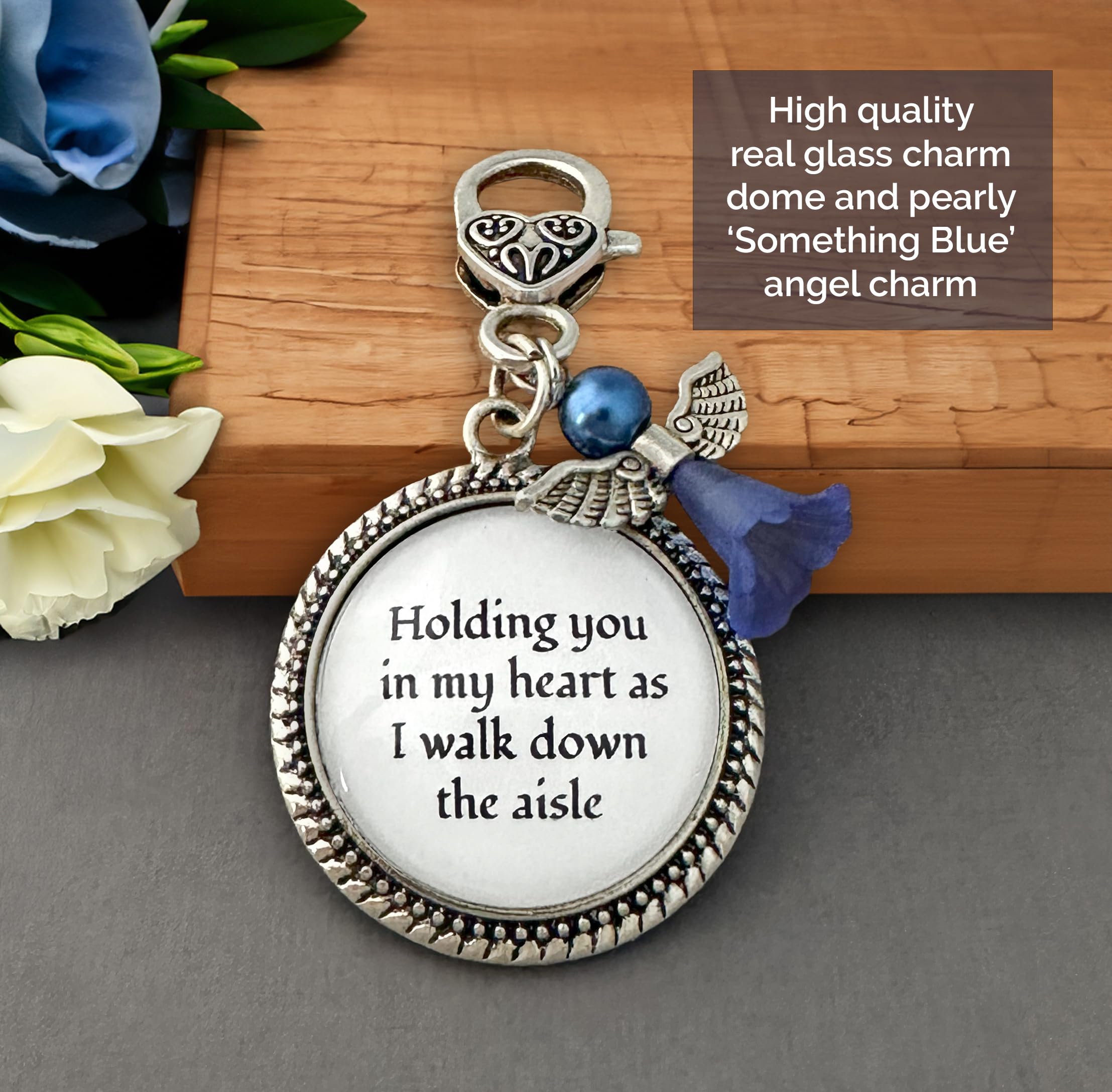 Coś niebieskiego anioła zawieszka dla panny młodej w dniu ślubu w moim sercu as I Walk Down the Aisle Clip Charm z niebieskim aniołem i pamiątkową frazą, niebieski, jeden rozmiar, Jeden rozmiar