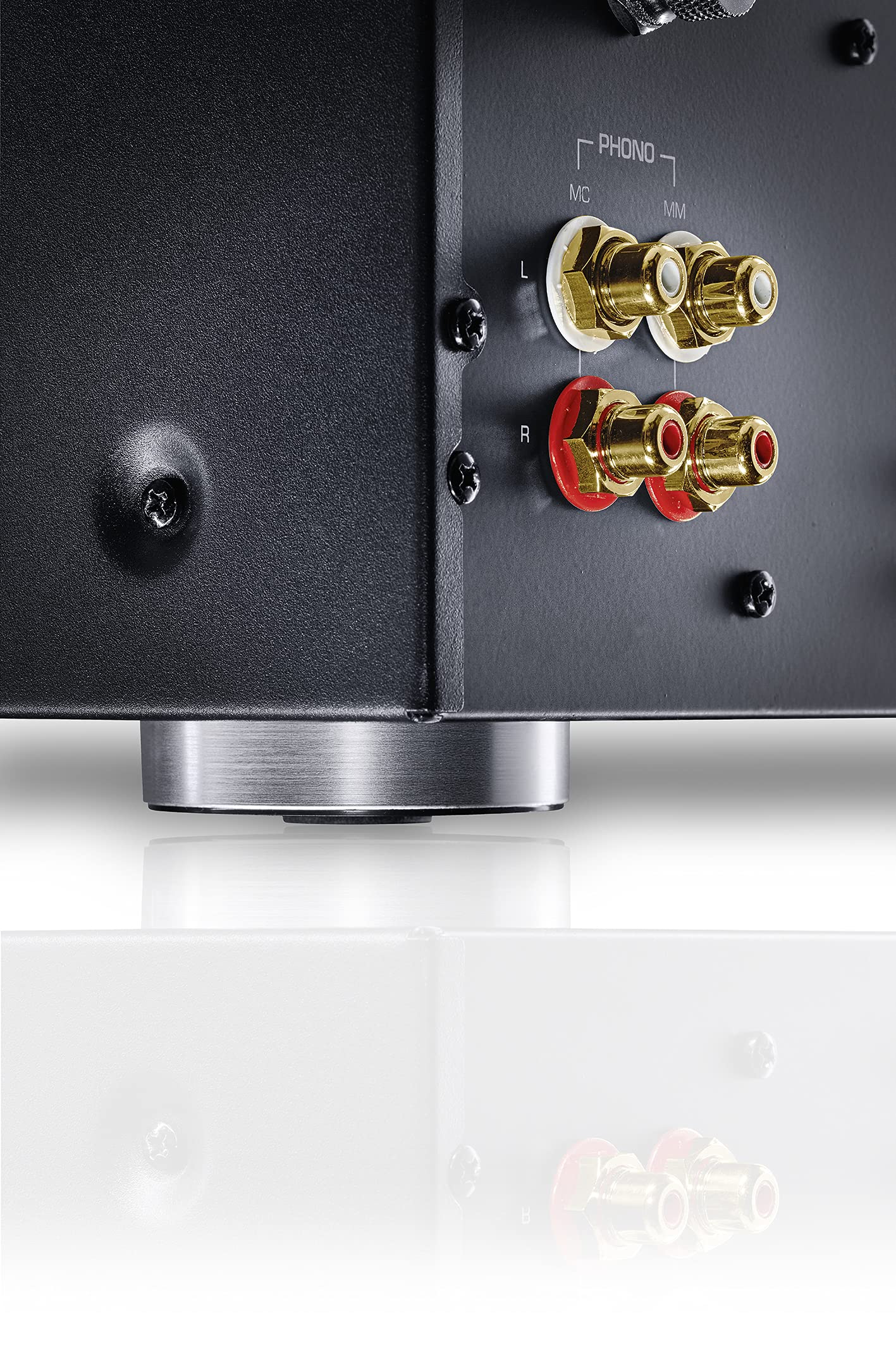 Magnat MA 900 - Amplificador híbrido estéreo Robusto con Frontal de Aluminio Alta Potencia de Salida para un Sonido estéreo