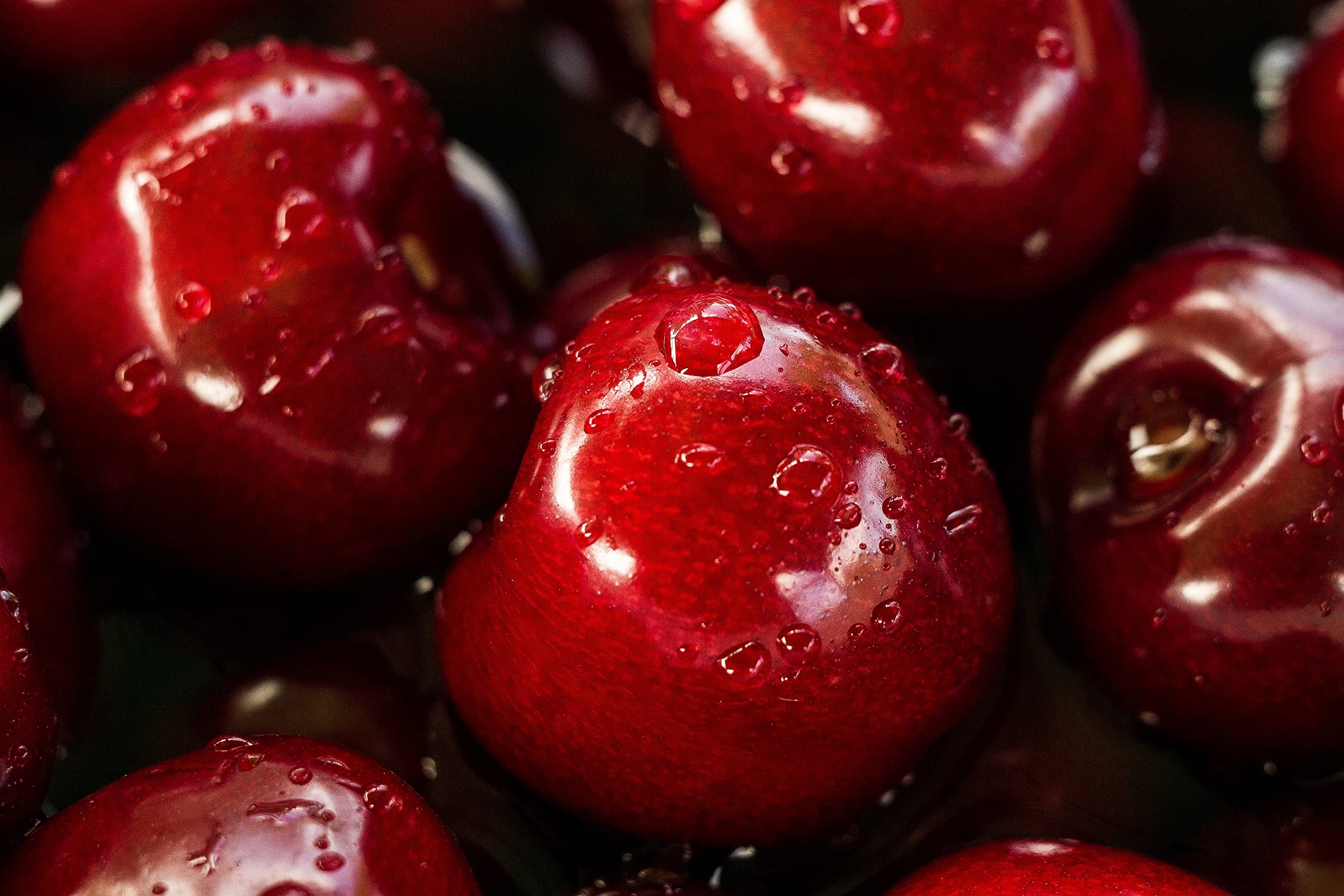 Rosso Nobile - Cherry, auf Rotwein basiertes Getränk (6 x 0,75L)