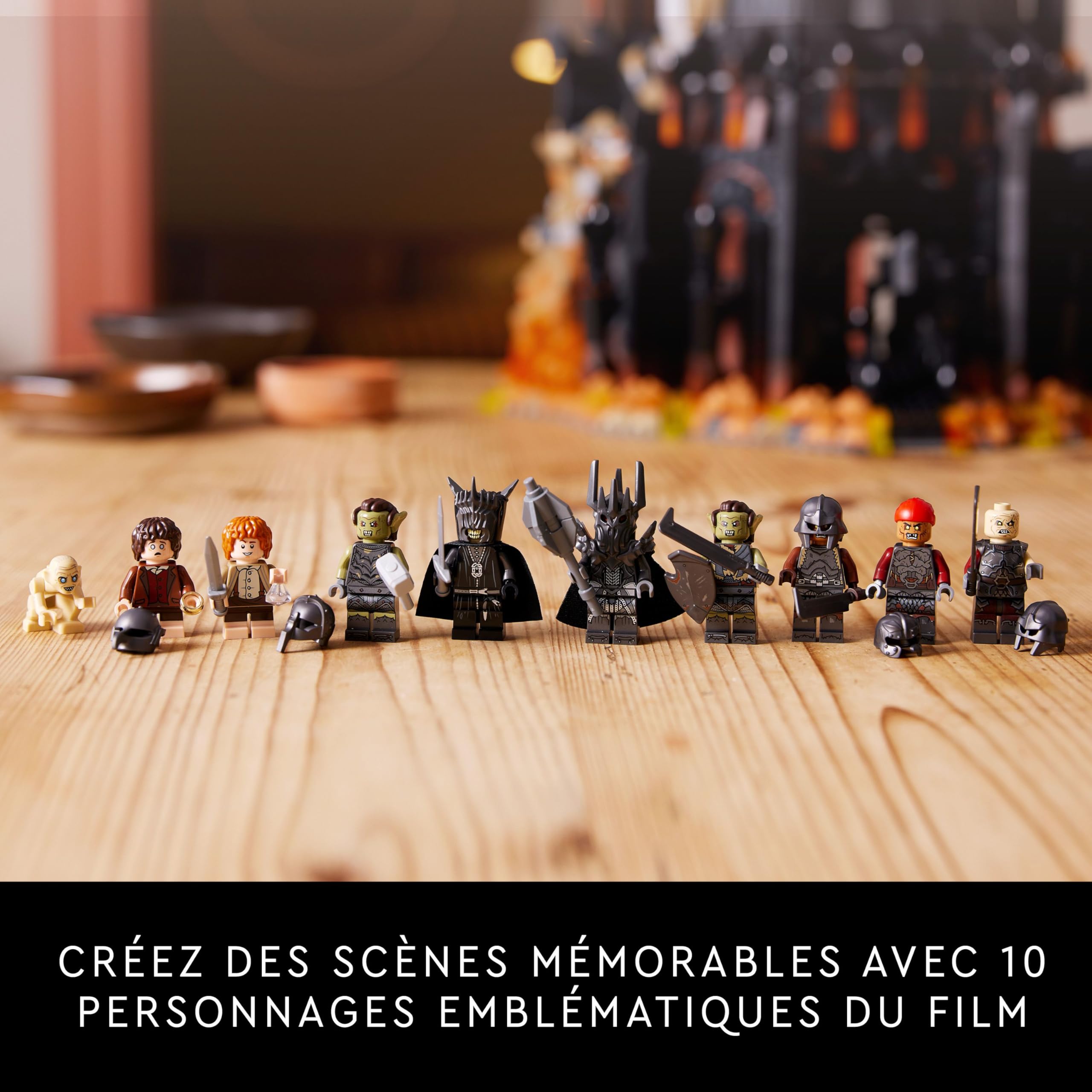 LEGO Icons Le Seigneur des Anneaux : Barad-dûr - Set de Construction de la forteresse - Idée de Cadeau pour Adultes - Minifigurines de Sauron, Frodon, Sam, Gollum, Gothmog et des Orcs 10333