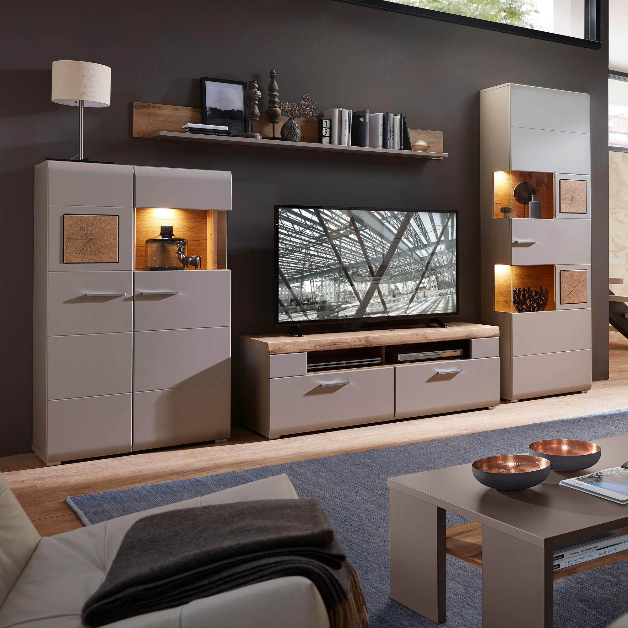 Stella Trading Plus 2 Mueble de TV en basalto con Bonita decoración de Roble Superior – Tabla Baja salón – 140 x 51 x 47 cm (Ancho x Alto x Profundidad)