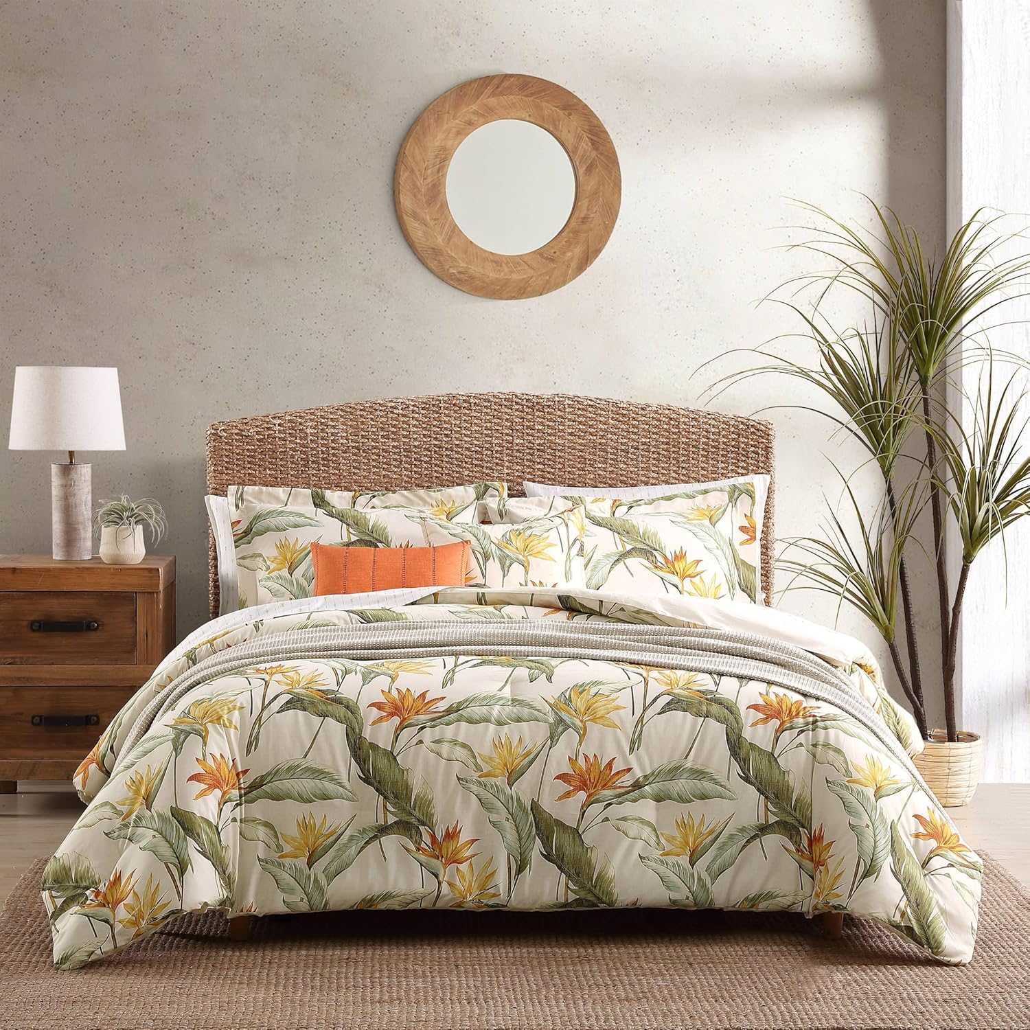 King Comforter Set, Soft Woven Bedding with Matching Pillowcases & Bonus Throw Pillows, Medium Weight for Year Round Comfort, 5 Piece Bed Set (Birds of Paradise Off-White)