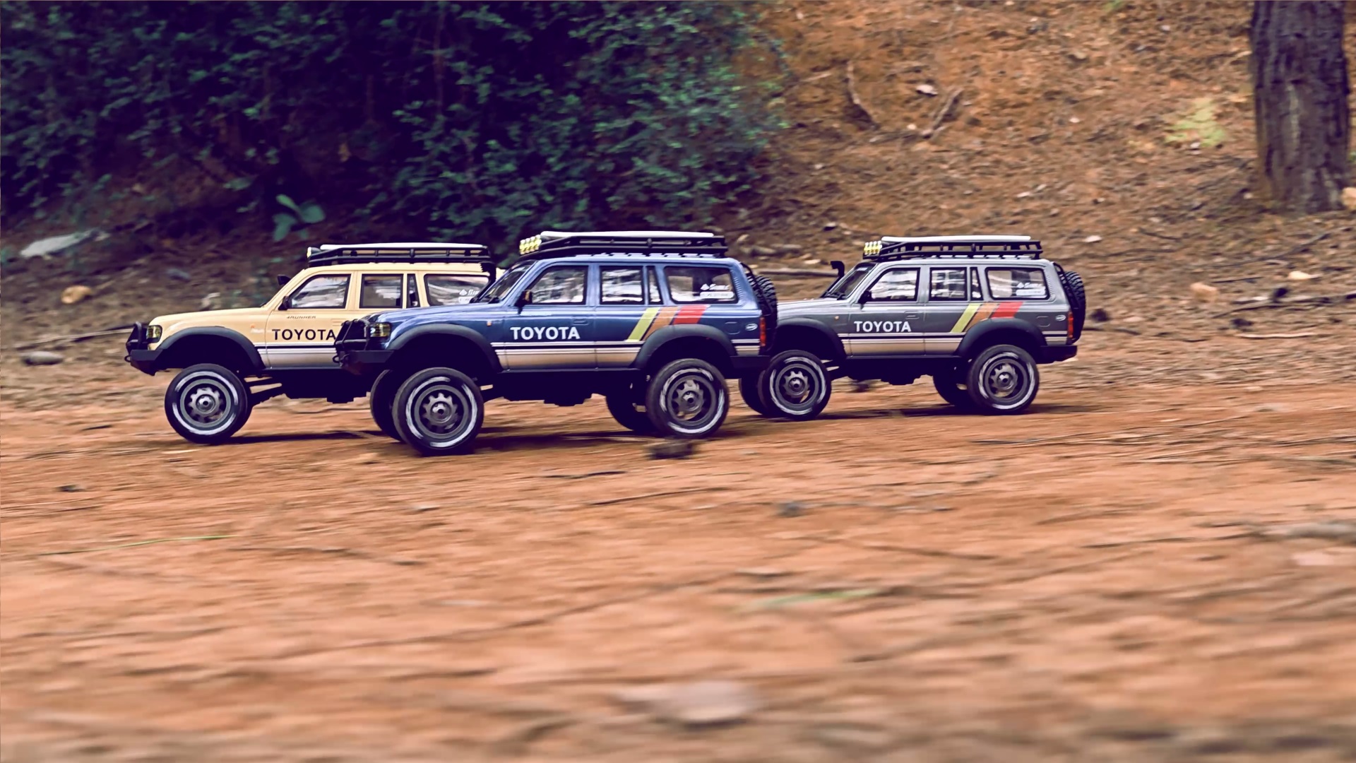 Amazon.co.jp: JXC 1:12 ランドクルーザーLC80 Land Cruiser 80