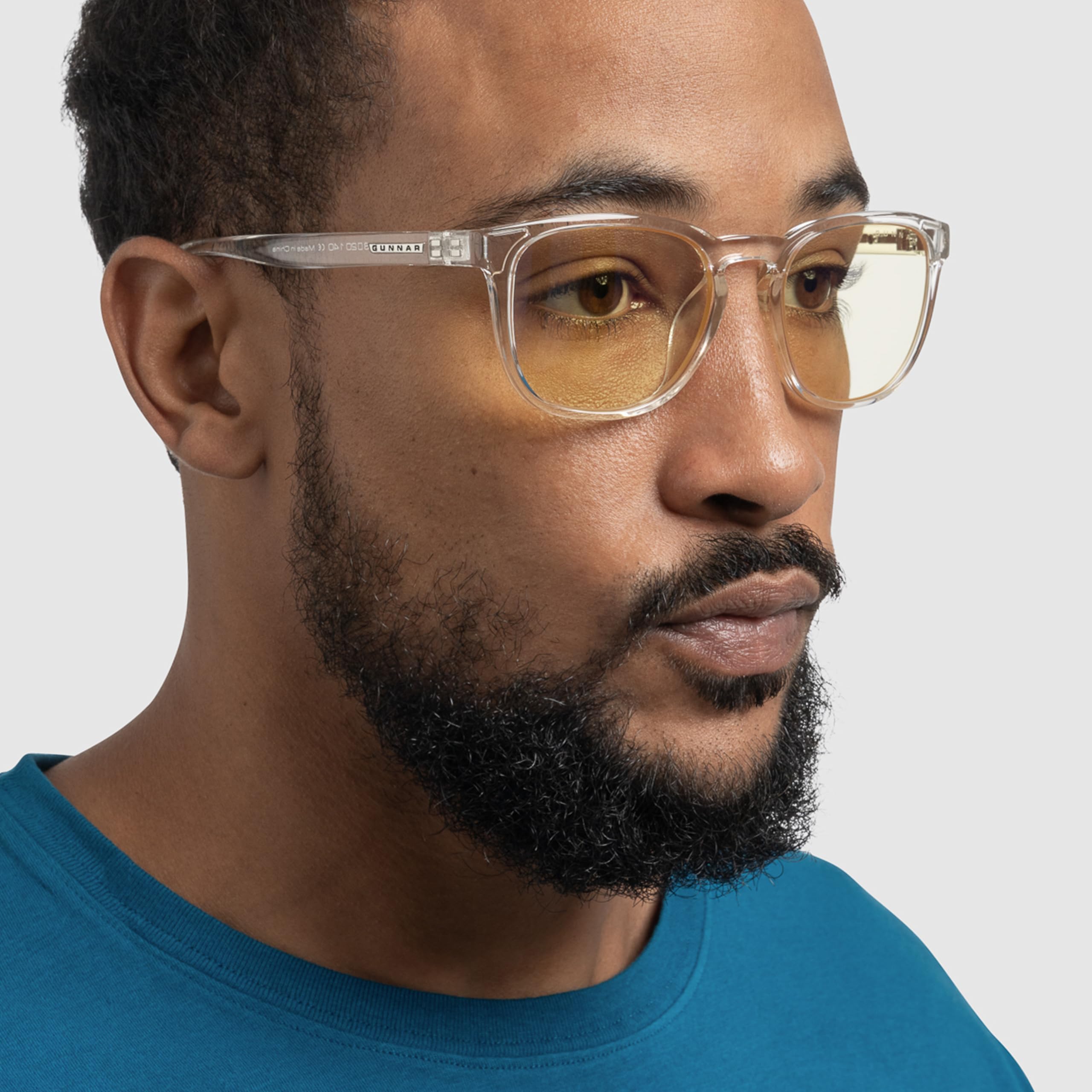 Gunnar Gafas para Videojuegos y Ordenador | Oakland, Color de Montura: Onyx, Tente de Lentes: Ámbar (Bloques 65% de Luz Azul y 100% de UV) | con filtro de Luz Azul | Lente Patentada