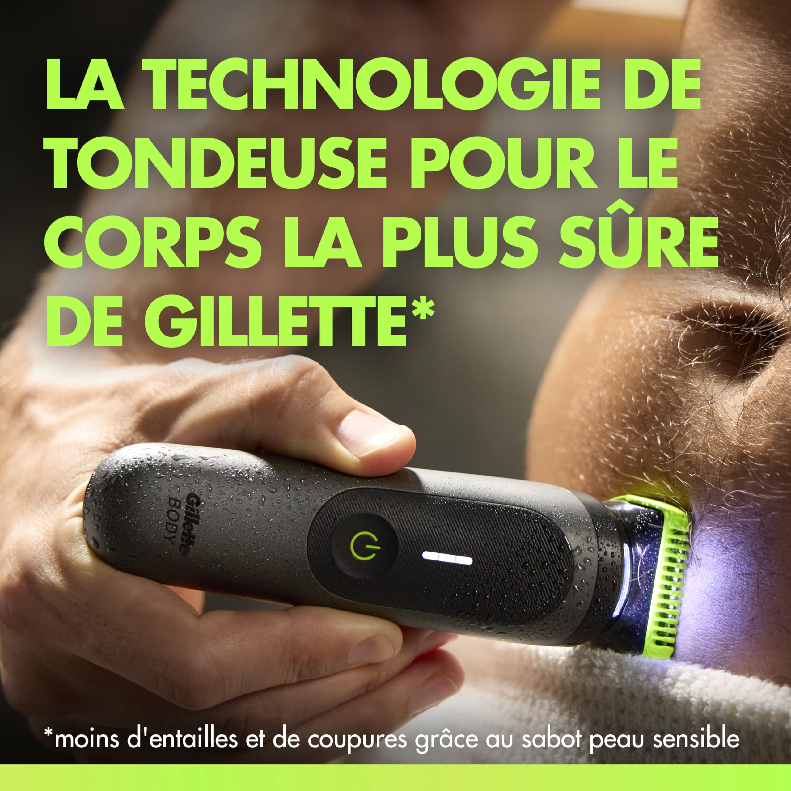 Gillette Labs Body + Intimate Tondeuse Homme i7, Tondeuse Corps et Zone Intime, Étanche, Dotée de la Technologie SkinFirst et de la Lumière LED pour Visibilité, 3 Sabots, Batterie Rechargeable Incluse