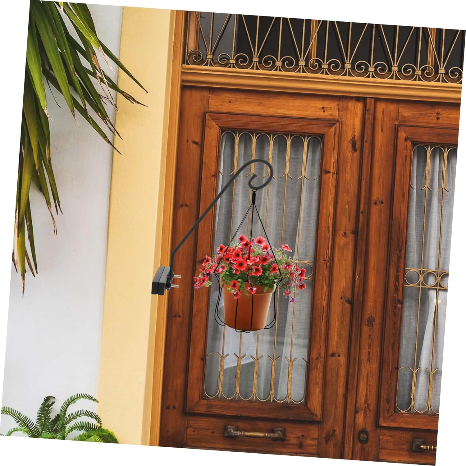 Hemoton Heavy Duty Metal Hanging Plant Rack for Balcony Thickened Flower Pot Holder Hooks for Outdoor Railing Sturdy Planter Organizer for Garden Display