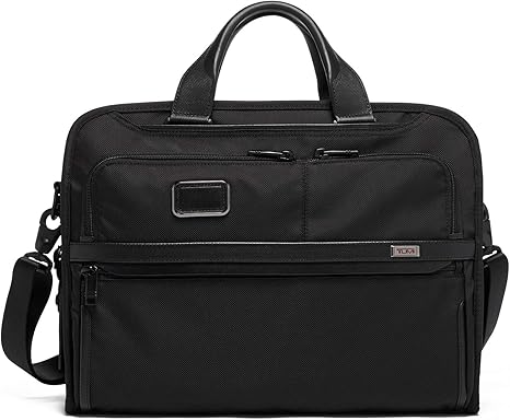 tumi privacy folio