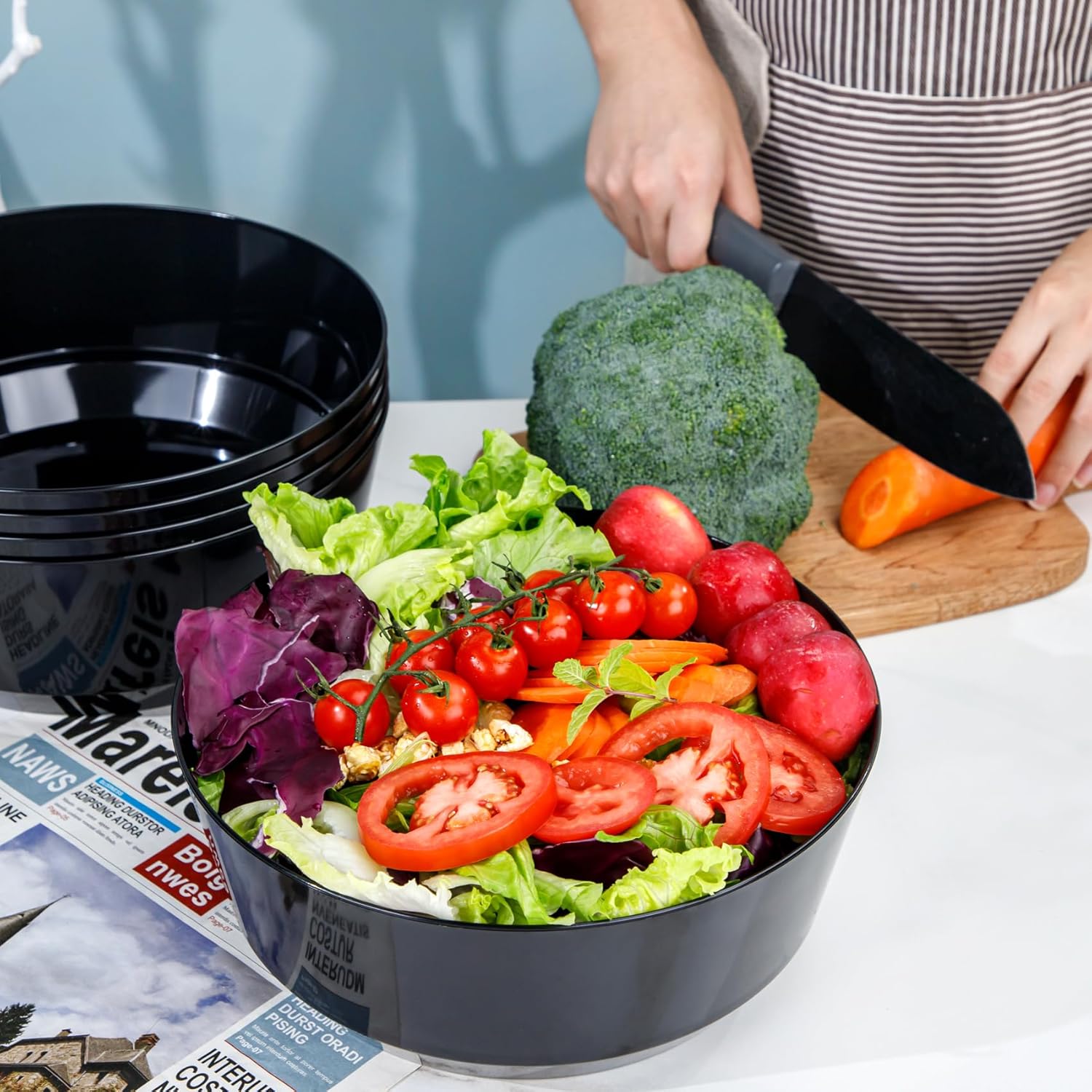 Hioasis 8 Pack Plastic Serving Bowls 128oz Black Plastic Bowls Heavy Duty Disposable Serving Bowls for Party Snack & Salad & Candy & Bar Buffet & Wedding