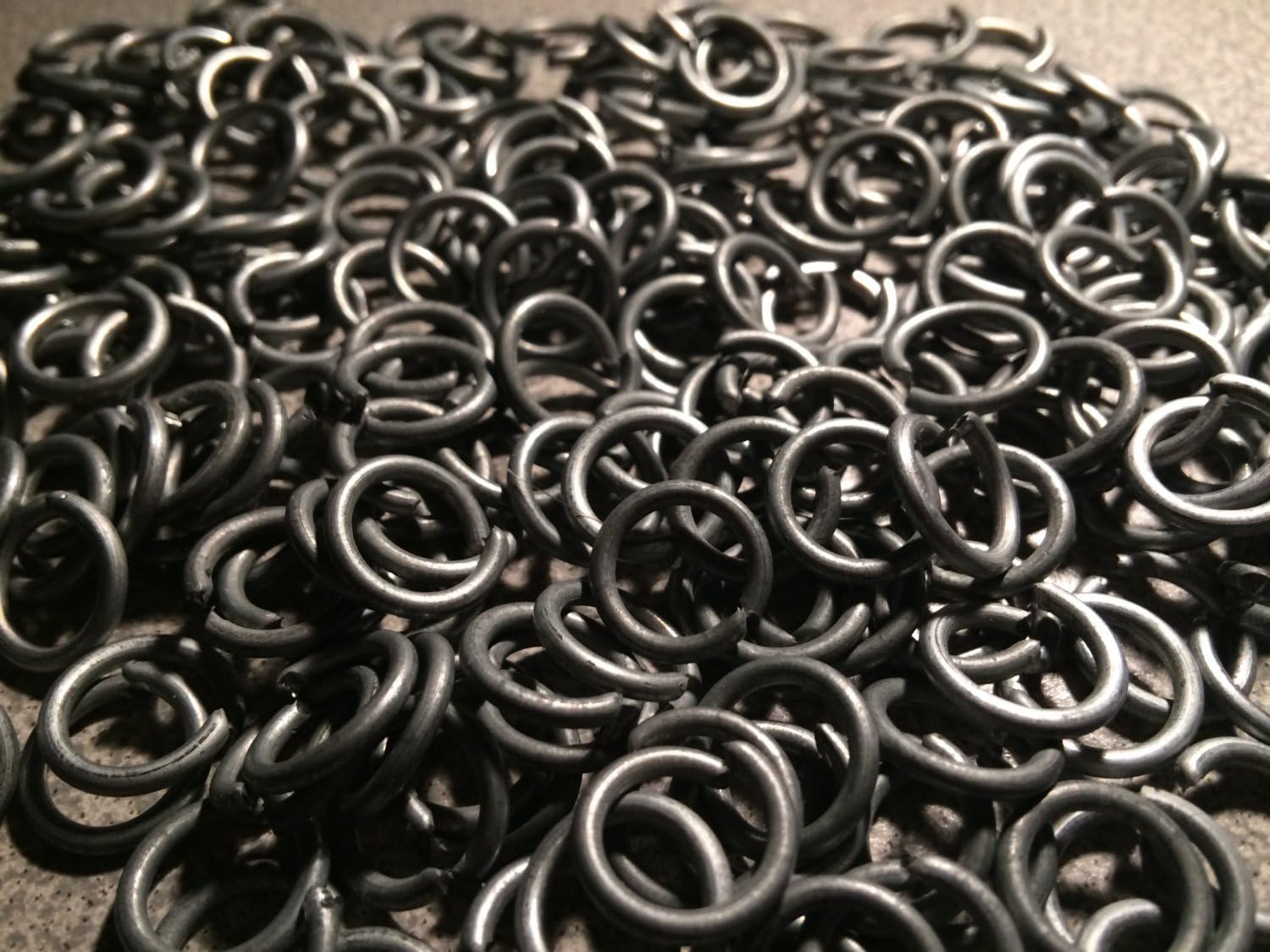 Galvanized Steel Jump Rings (16ga 3/8'' ID) - 600 Count