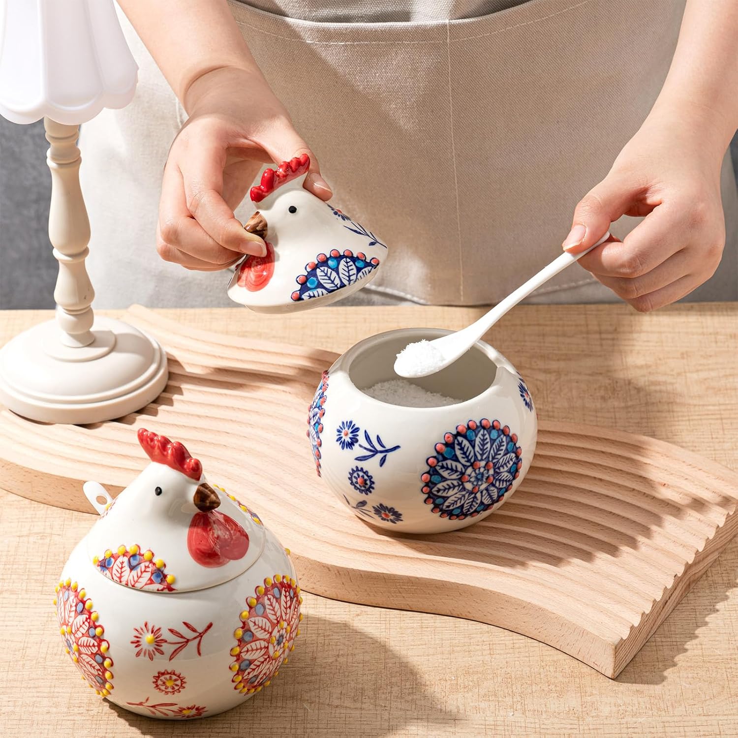 LemonRoad 2 Pcs Ceramic Salt Cellar with Lid and Spoon, 13oz Large Chicken Rooster Cookie Jar Salt Containers Holder for Countertop Spices, Ideal for Adding Charm to Kitchen Christmas Decor(Red,Blue)