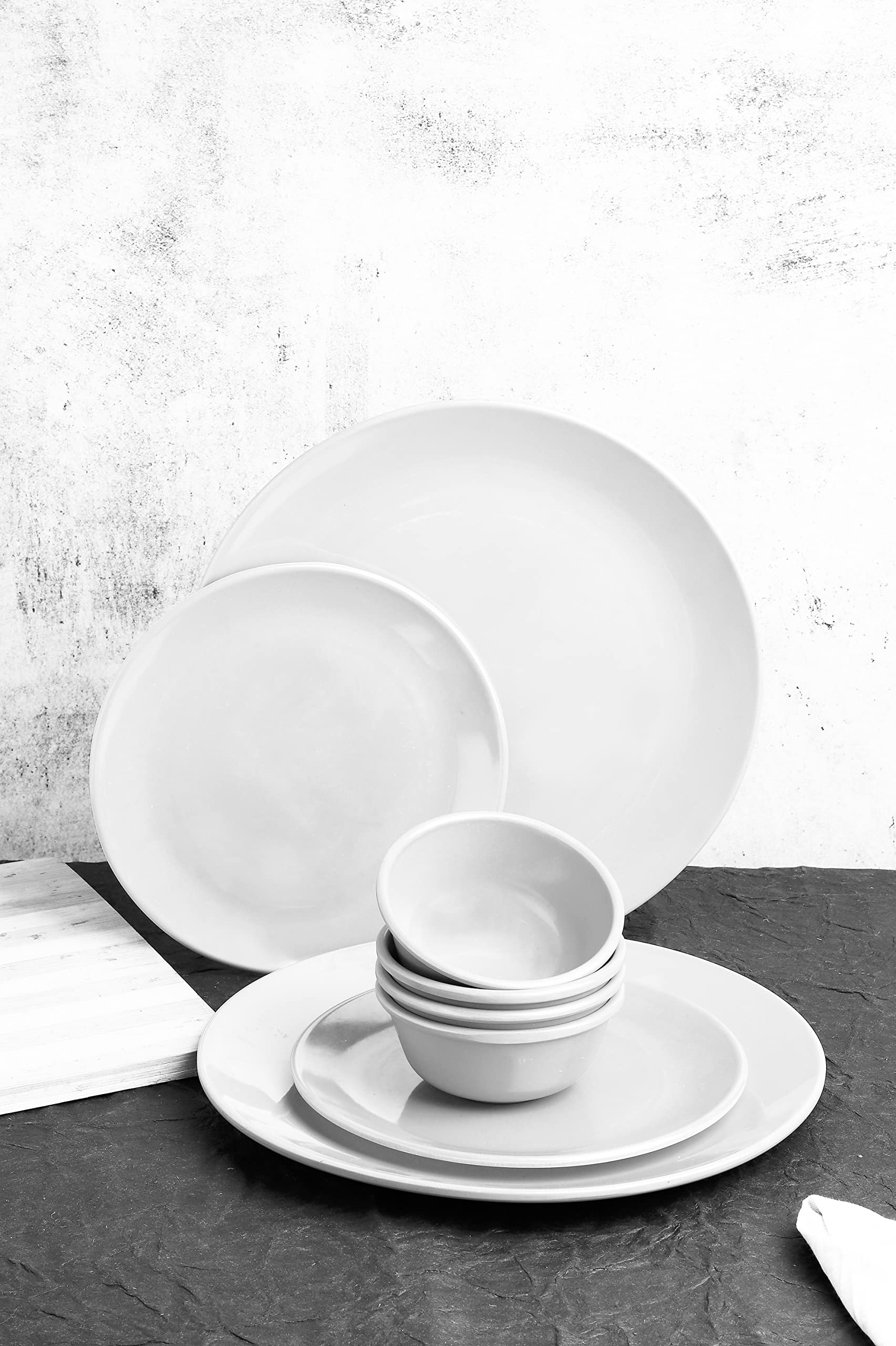Mehul Melamine Plates and Bowls Set, Melamine Dinnerware Set, Set of 8 pcs White Color
