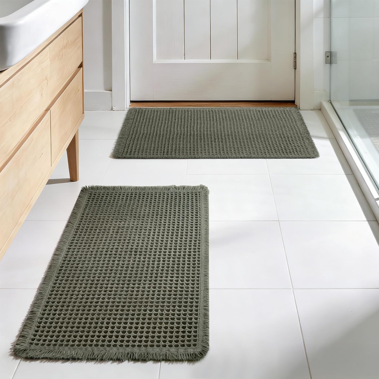 LUSCHEER 2 Piece Waffle Bath Mat, Extra Soft Water Absorbent Non Slip Bath Rug and Toilet Mat with Tassels, Rubber Backed, Machine Washable for Bathroom Floor (Green, 43 x 61 cm + 46 x 77 cm) — image 1