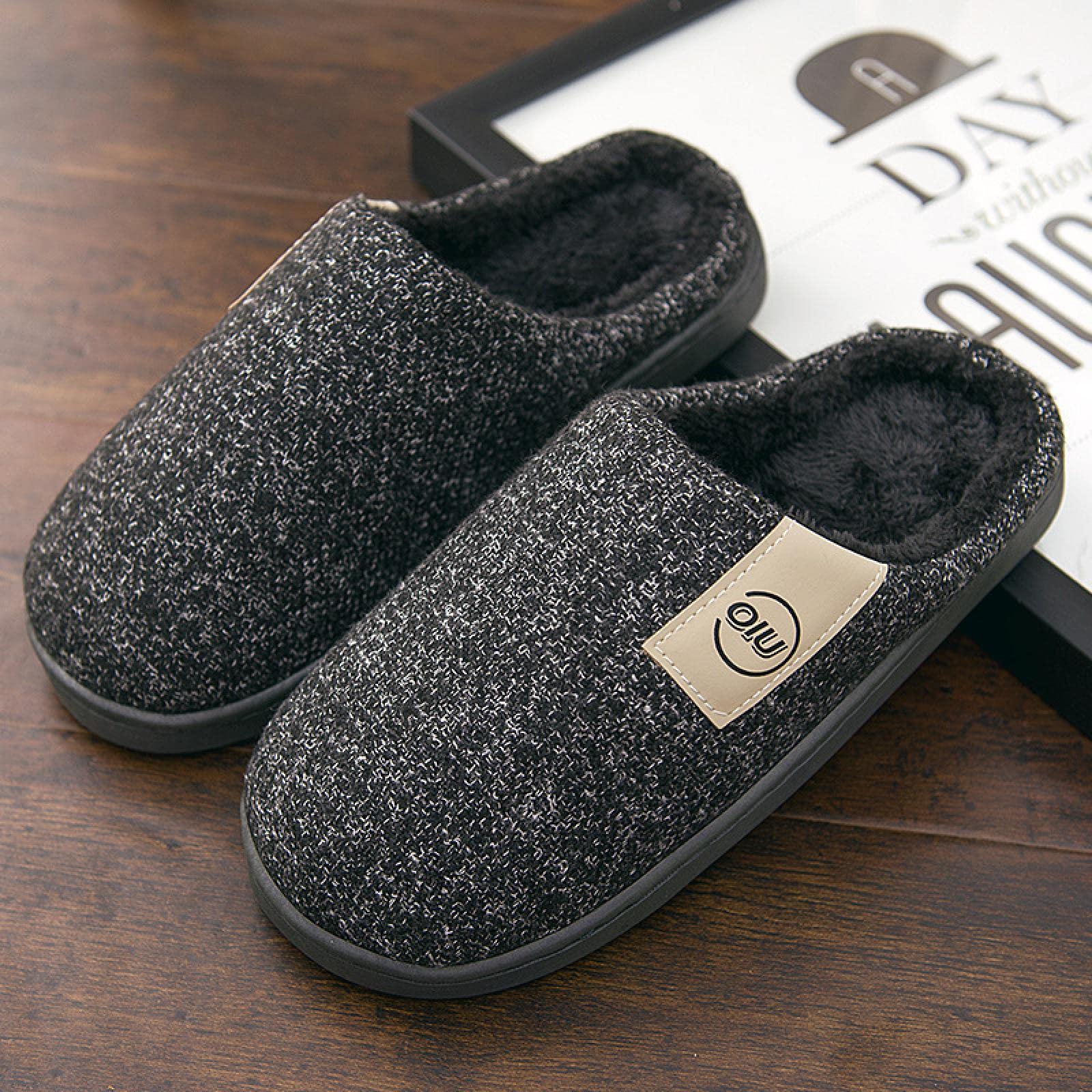 Un'Elegante Pantofole in Cotone Pantofole Calde Pantofole in Cotone Autumn Winter Outdoor Warm Men Slippers Casual Comfortable Fla