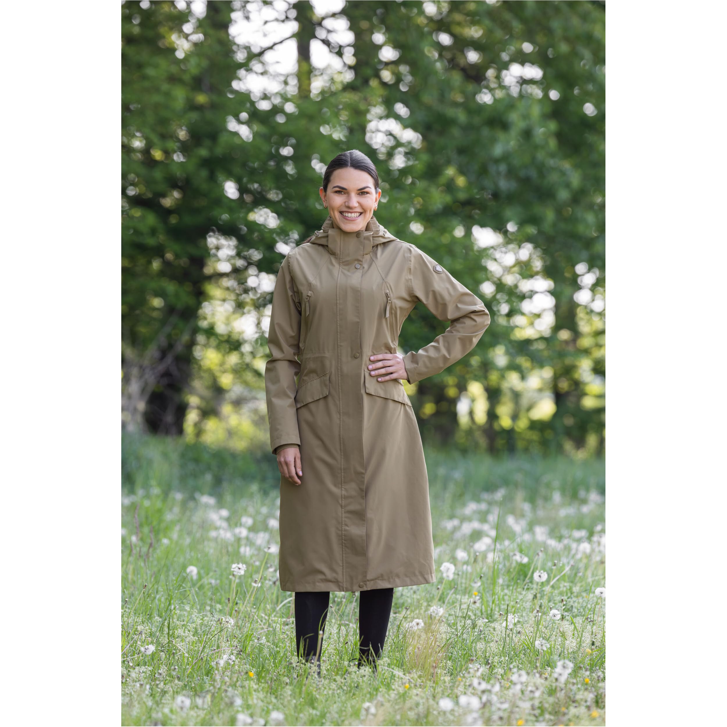 Covalliero - Damen Regenmantel FS26 – extra lange Regenjacke mit Reitschlitz – wasserdicht, windabweisend & mit Lotuseffekt – Wandern & Reiten – Regenponcho in vielen Farben – Gr. XS-XXL