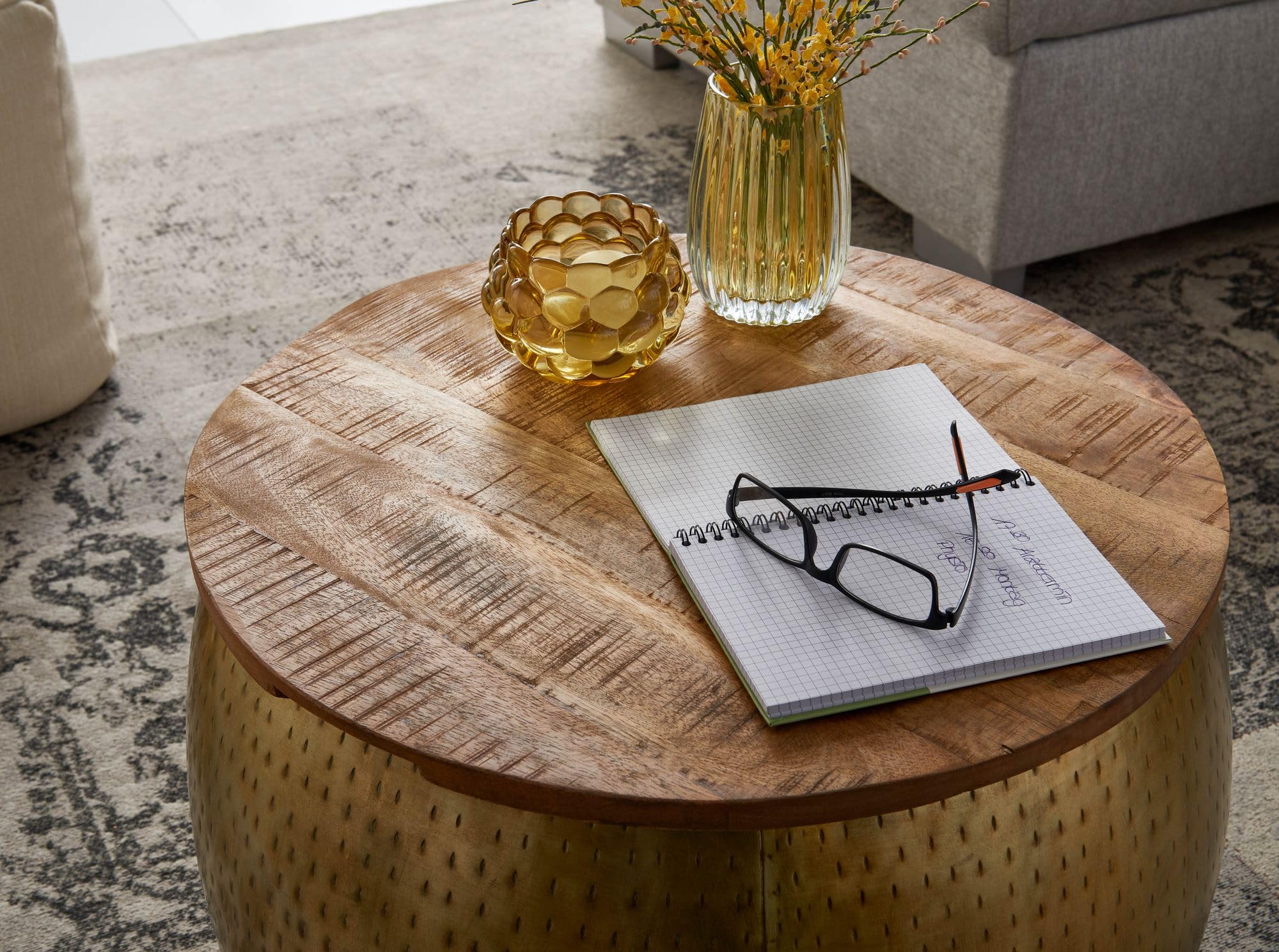 FineBuy Mesa de Centro Moderna Redonda 60x60x40 cm Metal y Madera Maciza de Mango | Mesa Auxiliar Oro con Almacenaje para Salón | Mesita Café para Sofá | mesa de salón con bandeja extraíble y compartimento, punta de sofá de madera auténtica, pieza única h