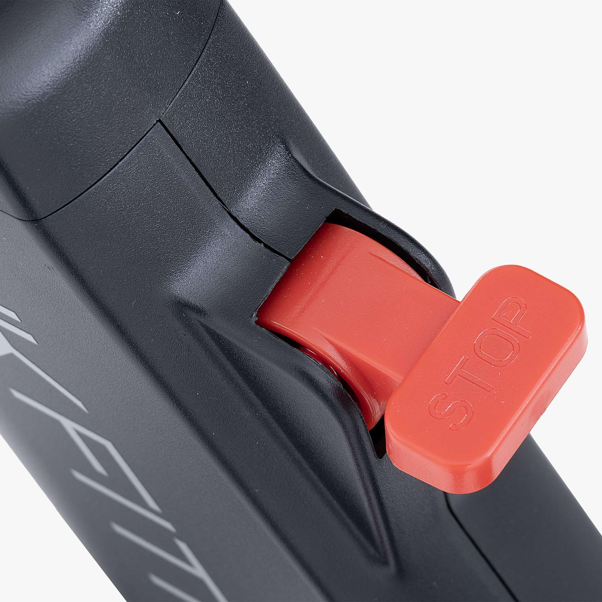 JK FITNESS JK 534 Spin Bike Elettro-Magnetica | Indoor Bike Professionale [Volano 20 Kg] Freno Motorizzato | 24 Livelli Resistenza | | Allenamenti Interattivi con App | Design Ergonomico e Robustezza