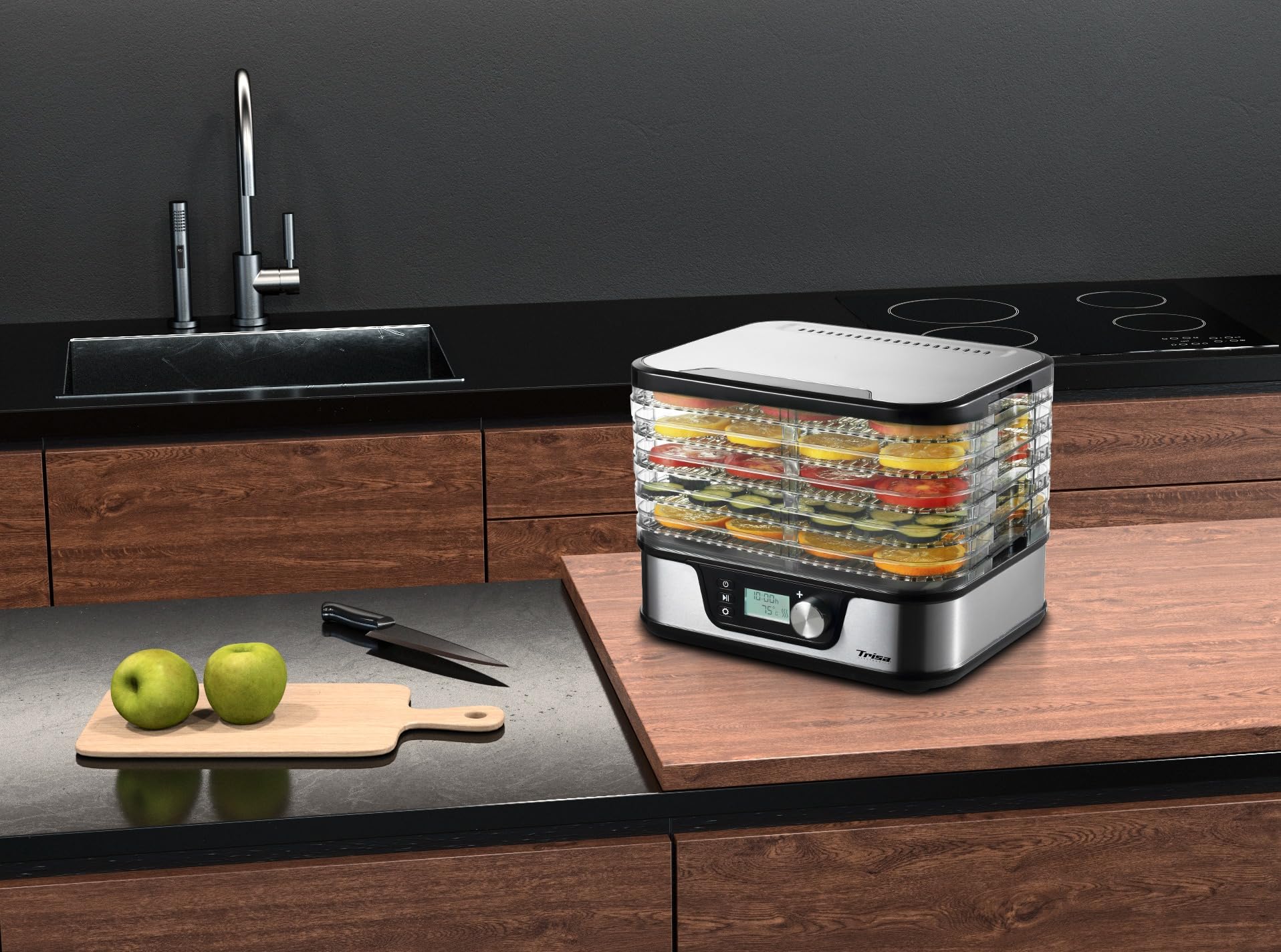 Trisa Healthy Snack Dörrautomat, 380W, 35-75°C, LCD-Display, 5 Jahre | 380W Umluft-Dörren, 35–75°C präzise regelbar, LCD-Display mit Timer, Wählbar 3 oder 5 Gitter, Kräuternetz inklusive