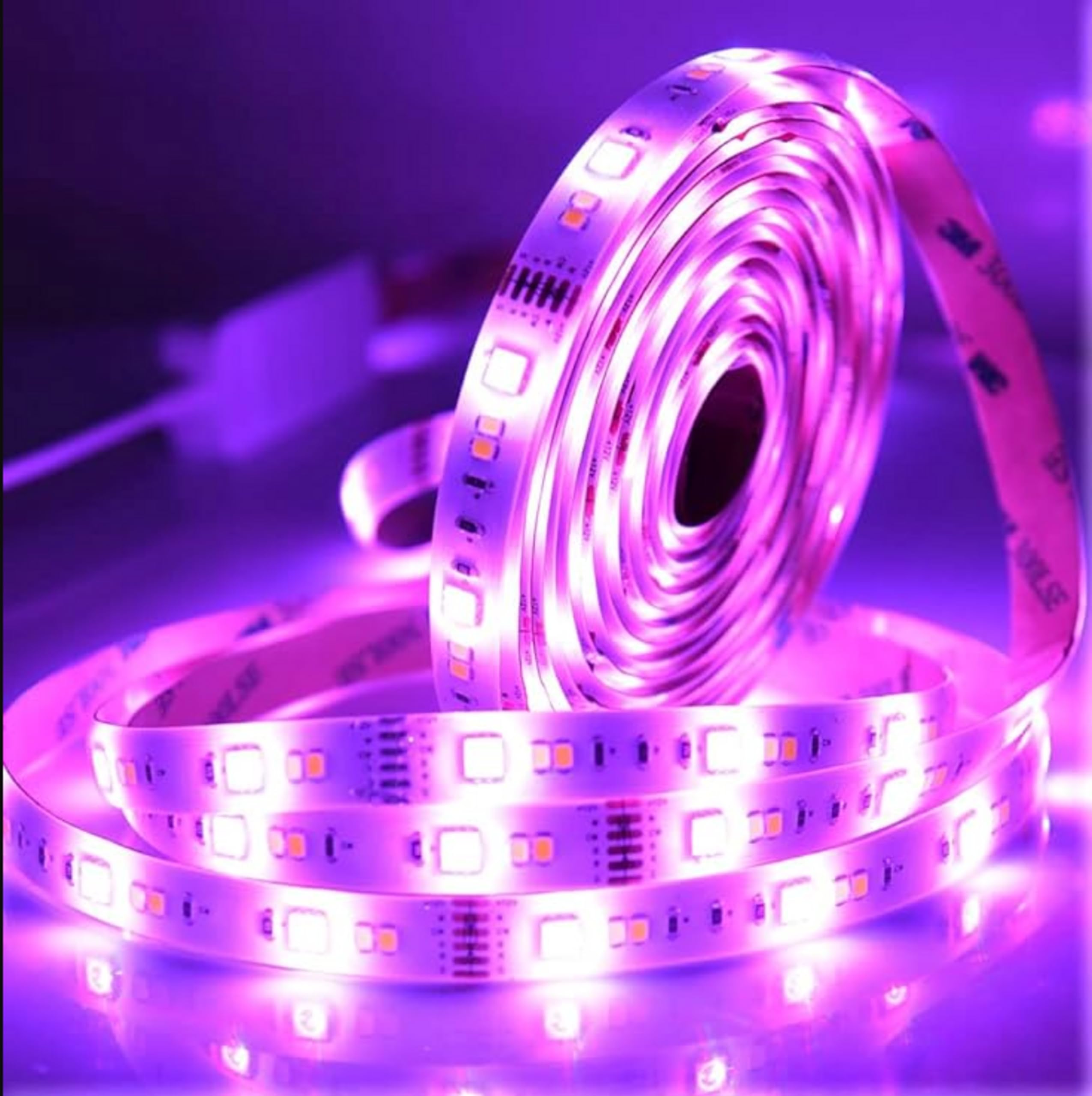 Lloyd's Smart LED Strip Lights - 5 Meter, WiFi, Colour Changing