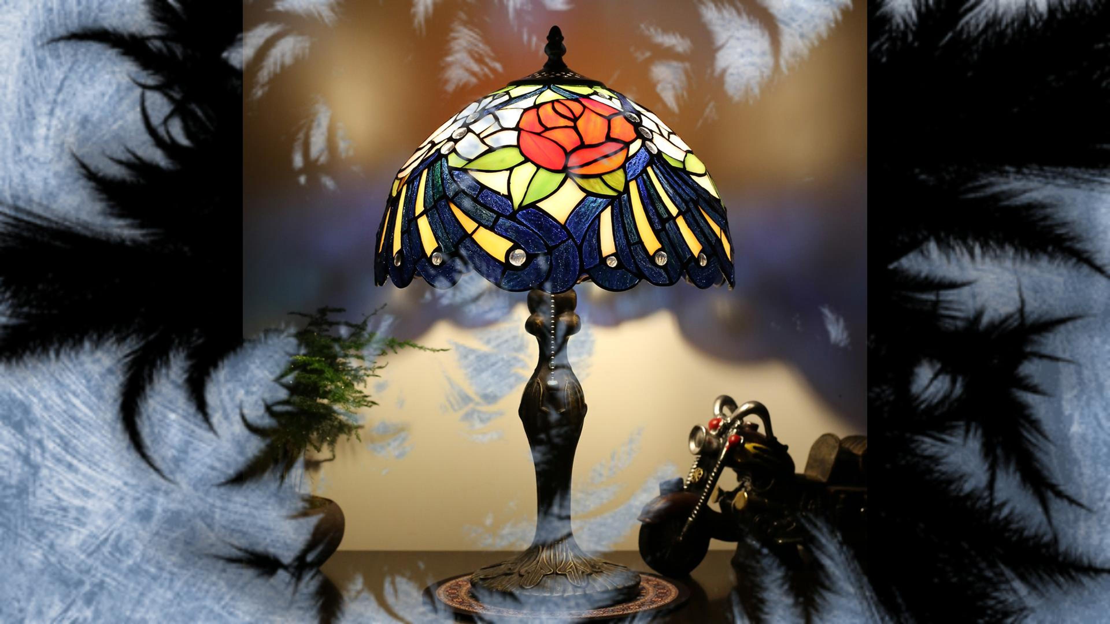 Image of Tiffany Table Lamp 19 inch Stained Glass Reading Lamp Red Rose Style