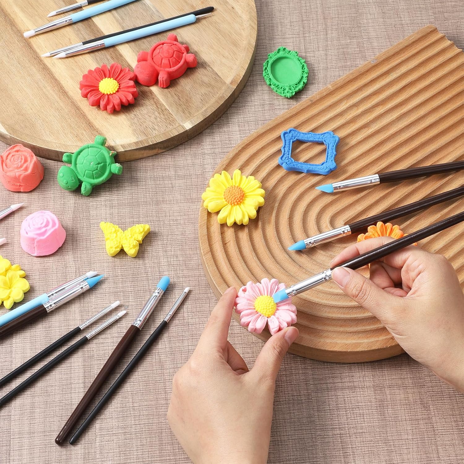 JJUNW 15 Pcs Silicone Clay Sculpting Tools, Pottery Tools Modeling Dotting Tool, Silicone Sculpting Brush for Adults, Rock Painting, Nail Art, DIY, Drawing, Art Modeling, Shaping, Pottery Craft