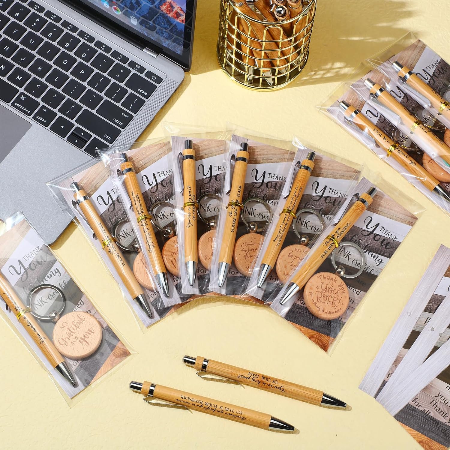 Dispowreath 30 Sets Thank You Gifts Bulk Bamboo Pens Employee Appreciation Gifts Wooden Keychain Thank You Cards for Coworkers Volunteer Teacher Nurse Team Assistant Secretary Office Staff (Wood)