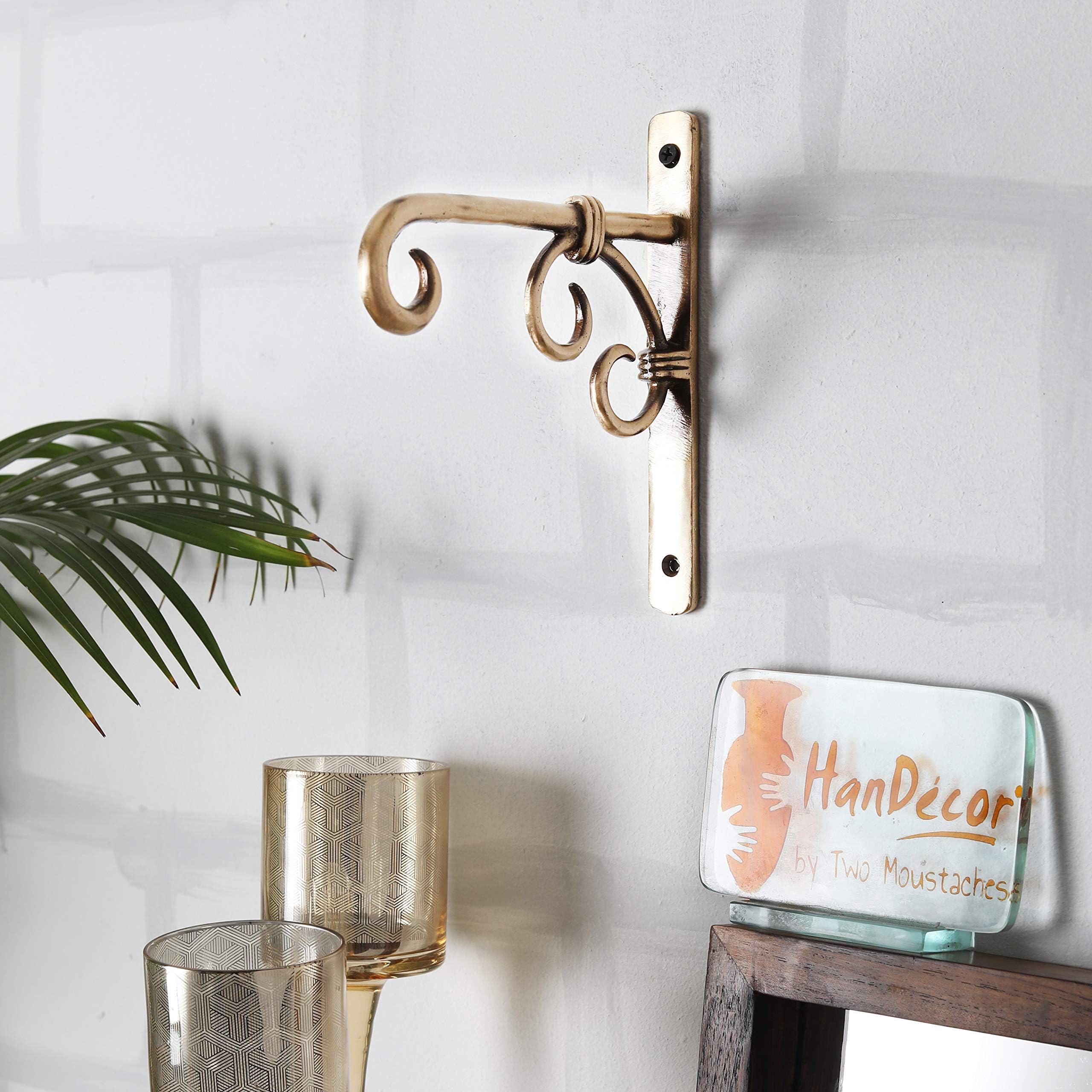 Two Moustaches 100% Pure Brass Wall Lantern Diya Hanger, Planter Hangers, Lanterns Wind Chimes Hanging Baskets Ornaments, Diya Hanger Brass, Hangers for Wall (6.5 x 1 x 7 Inches, Brown, Pack of 1)