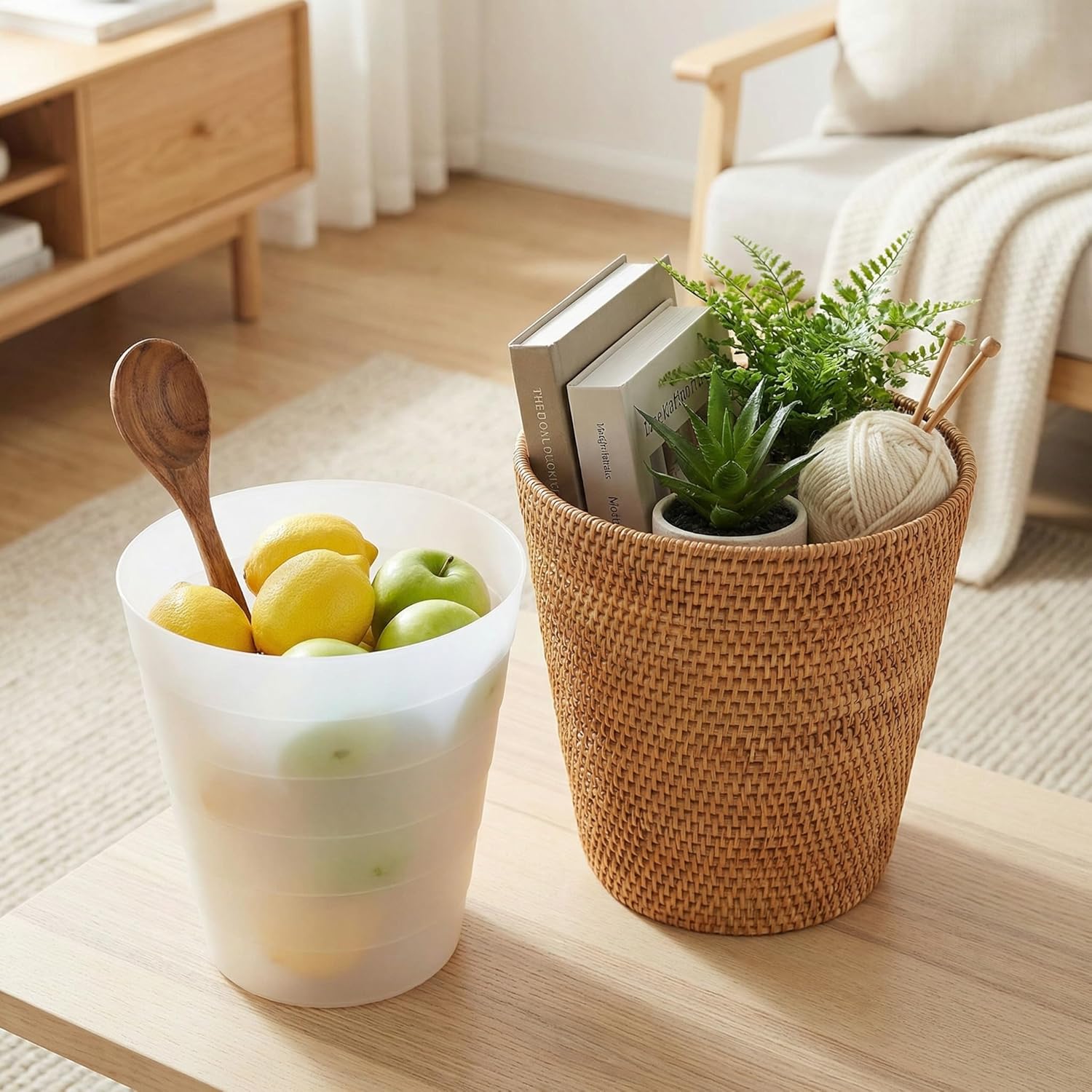 2.5 Gallons Rattan Wastebasket, Hand Woven Plastic Trash Can with Removable Liner, Stylish Honey Brown Decorative Waste Bin for Bathroom Home Decor