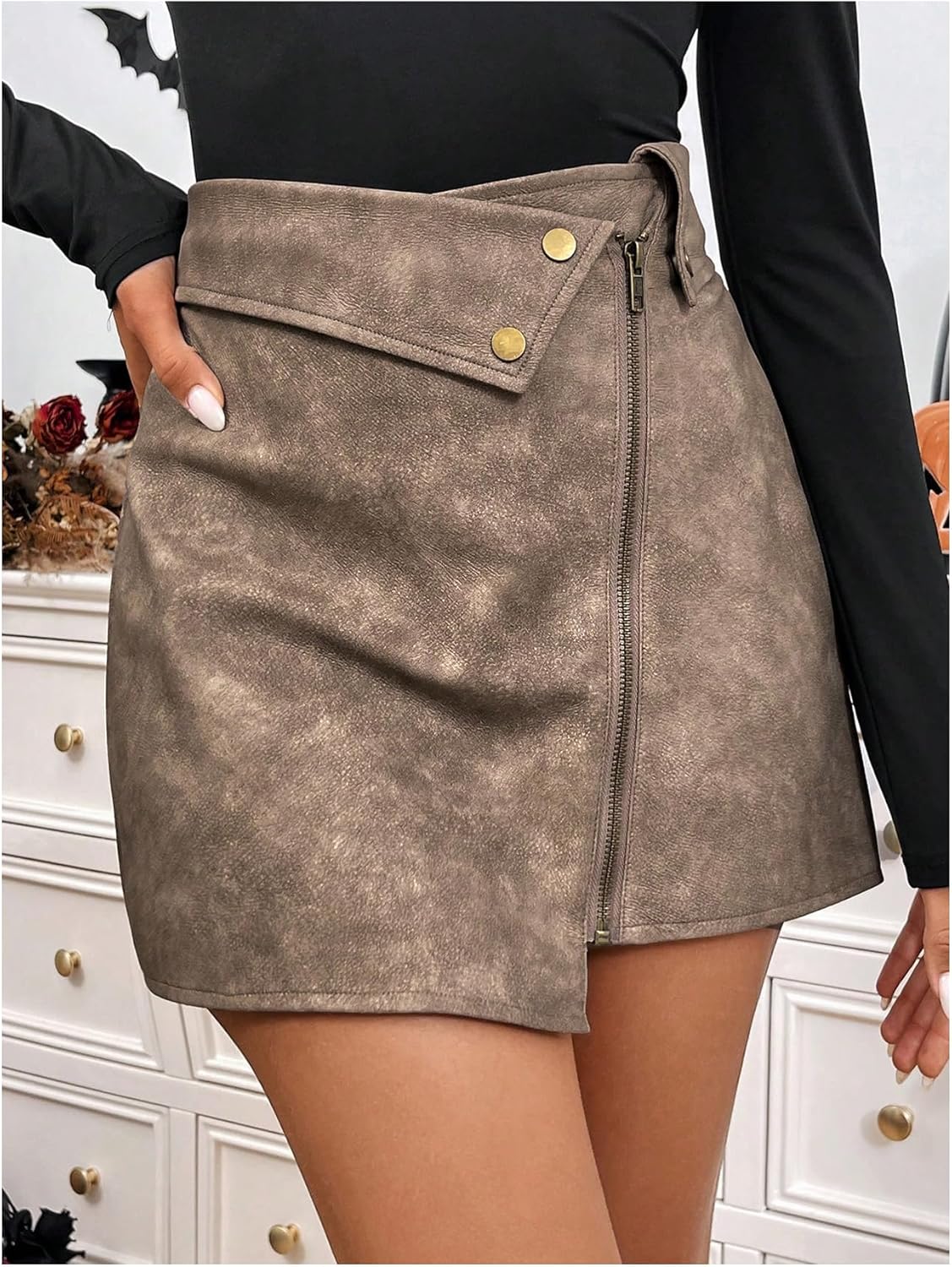 Floerns Women's Vintage Leather Skirts Zip Up High Waist Asymmetrical Hem Mini Skirts - Image 3