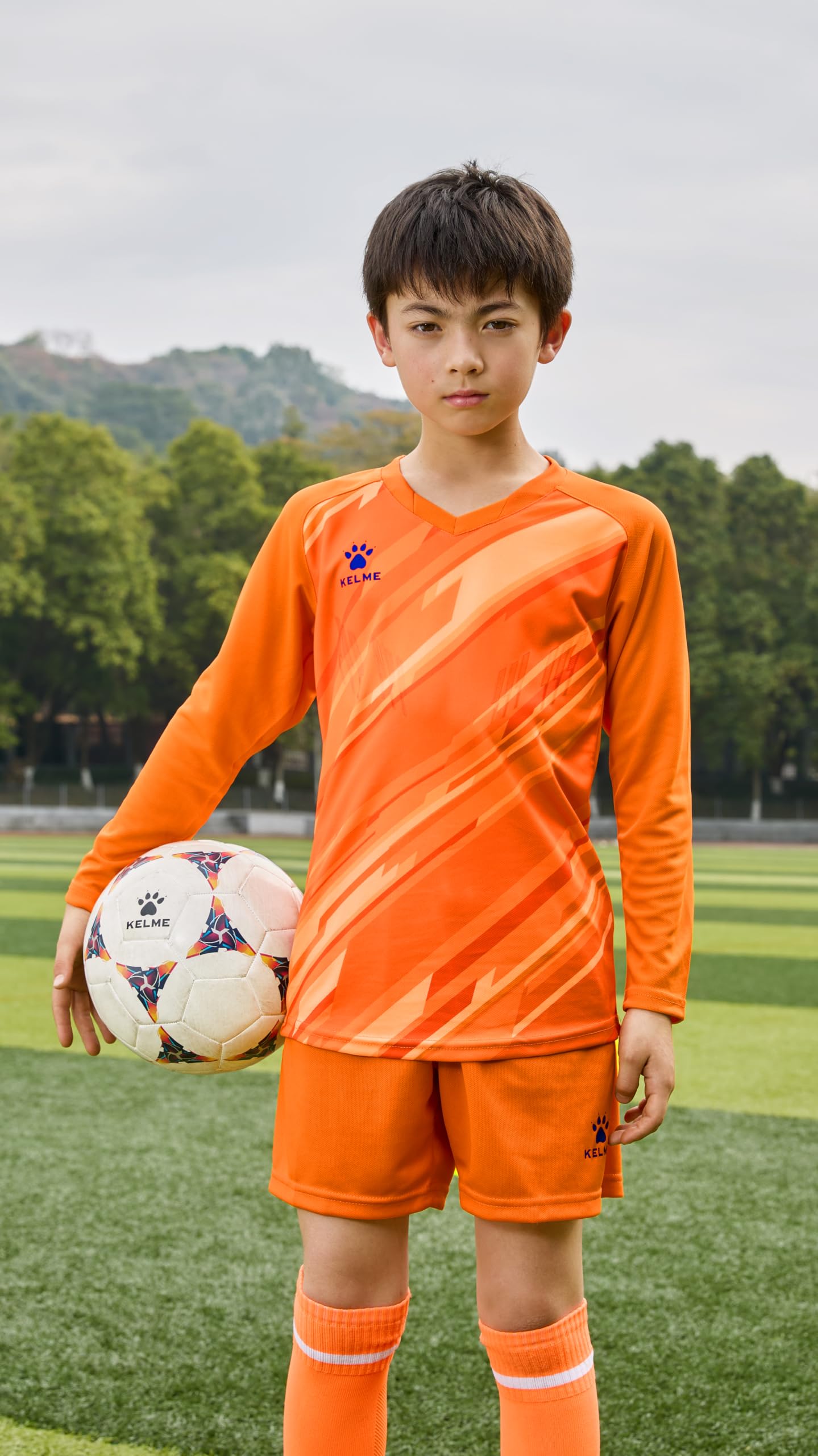 KELME Camiseta de portero acolchada y corta para niños, camiseta de portero, uniforme de entrenamiento de césped de manga larga, juego de fútbol sal, juego de ropa naranja para niños 10