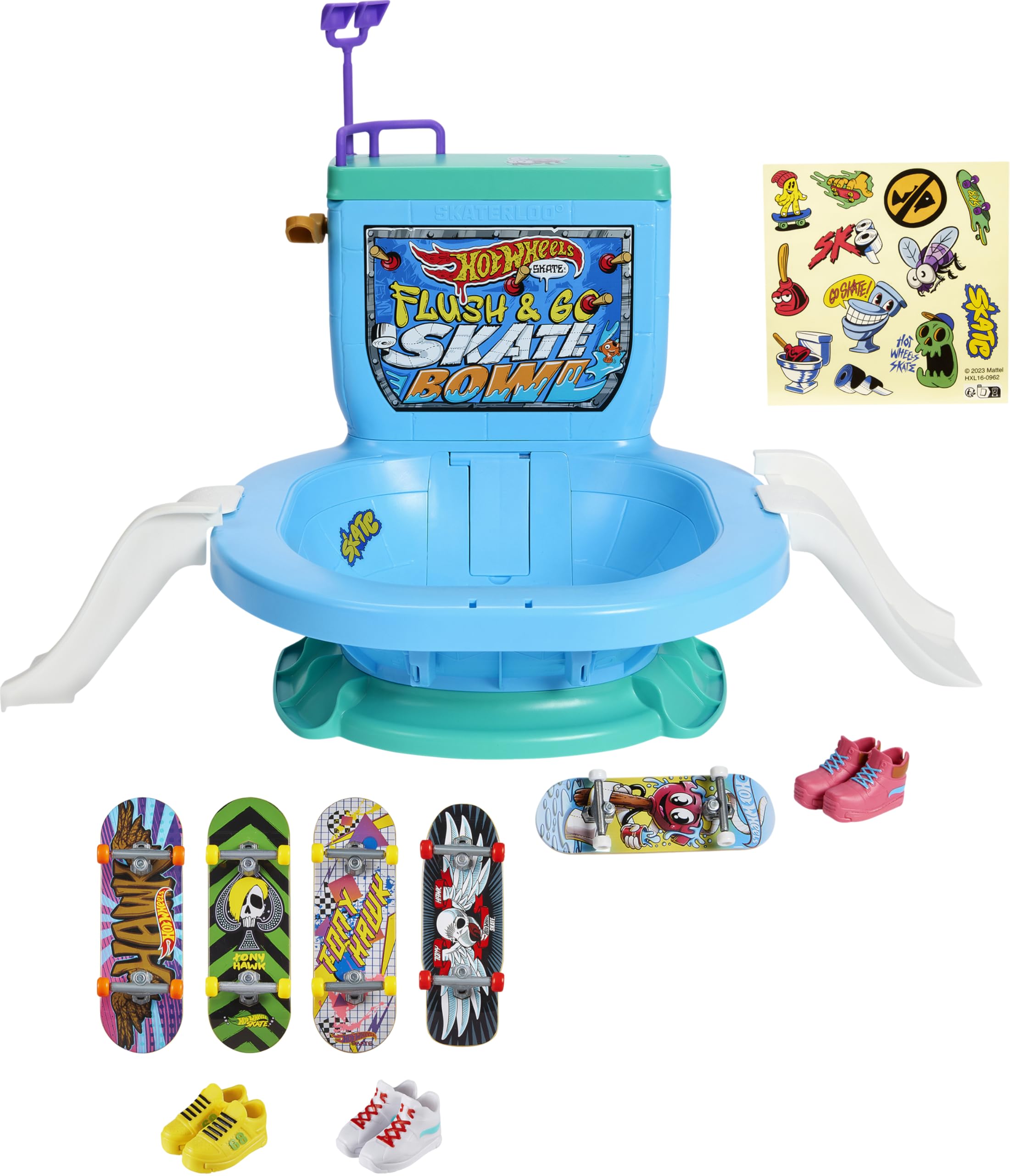 Amazon.com: Bundle of Hot Wheels Fingerboard Flush & Go Skate Park