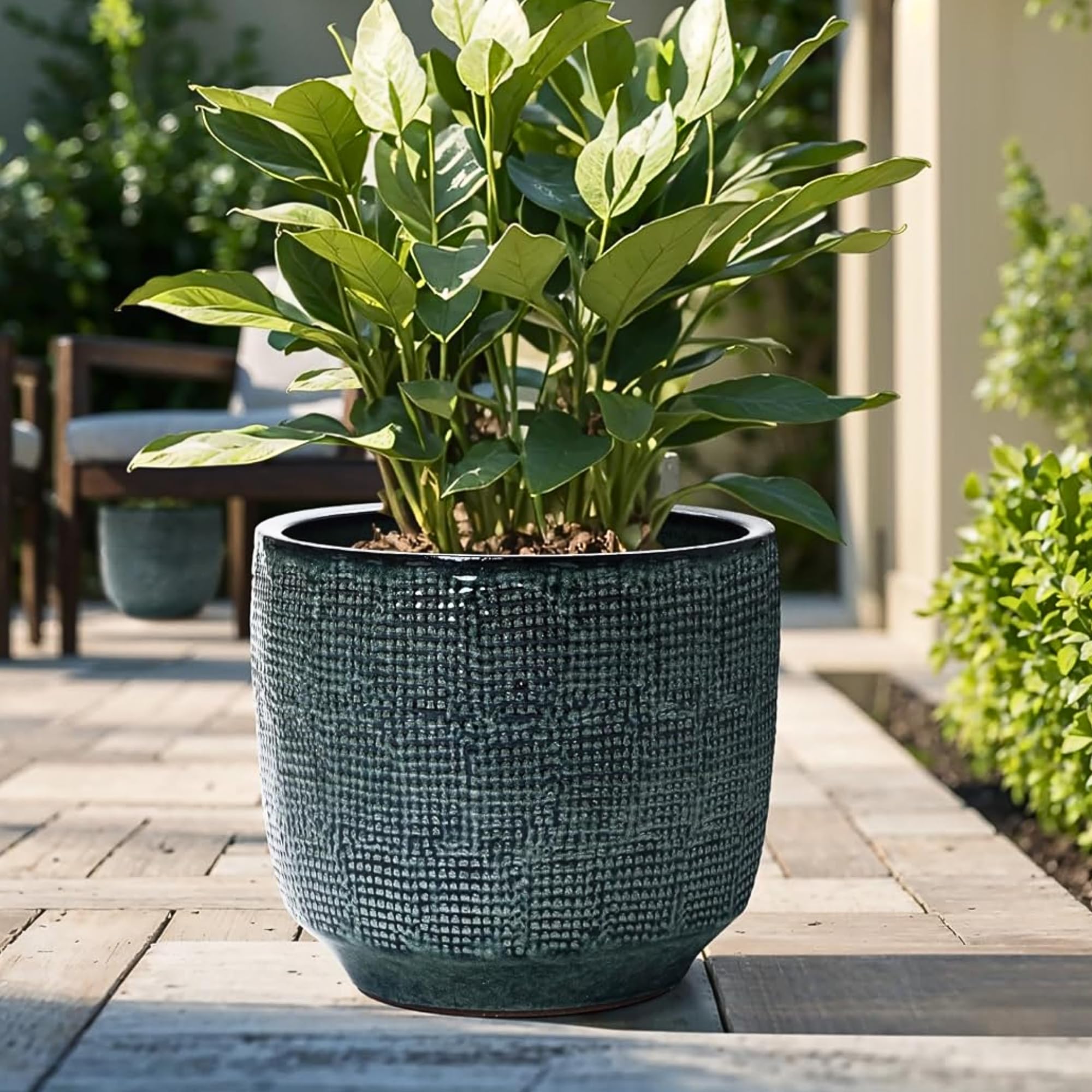 LuxenHome 15.75 Inch Large Ceramic Planter