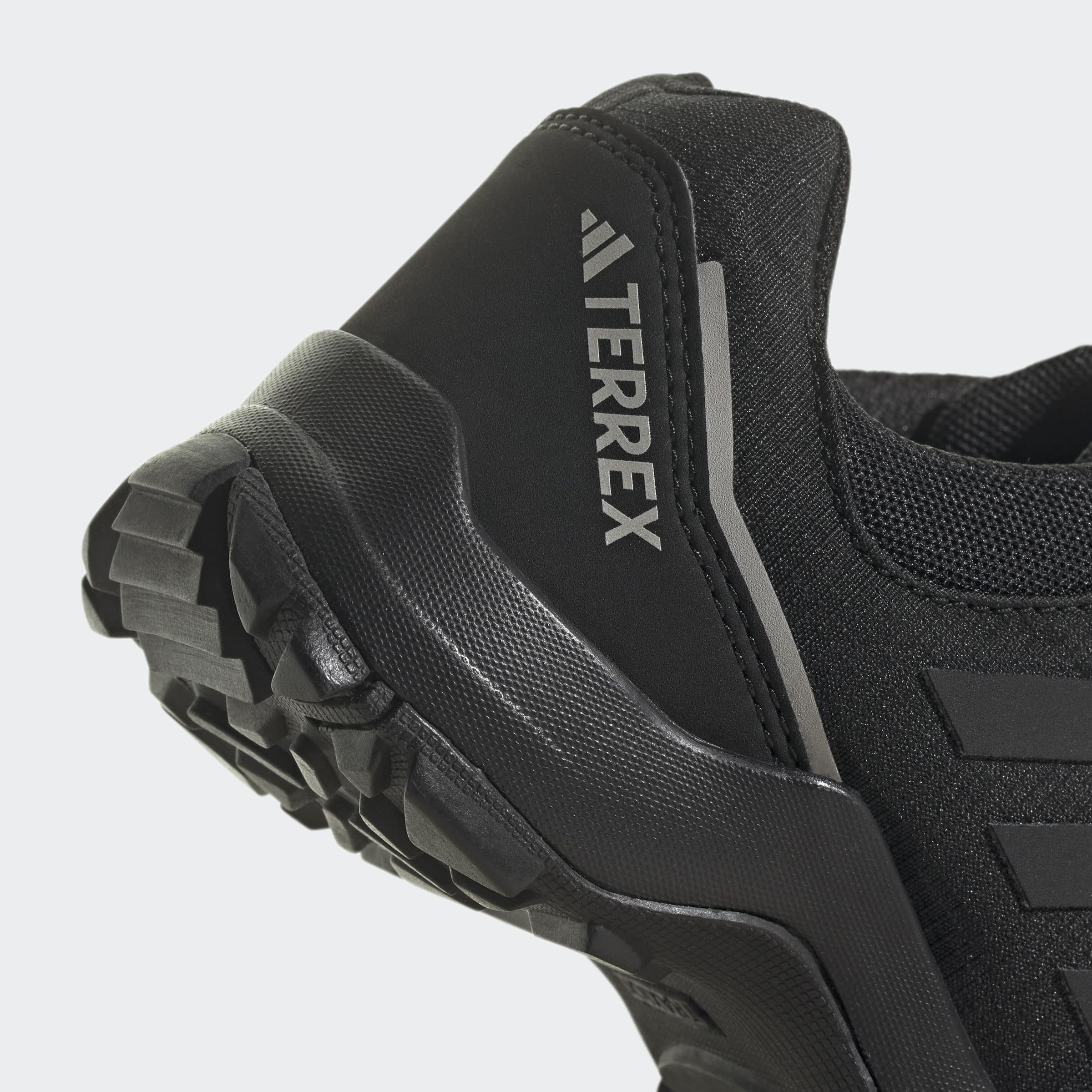 adidas Terrex Hyperhiker Low Hiking Shoes Core Black Grey Five 38 EU