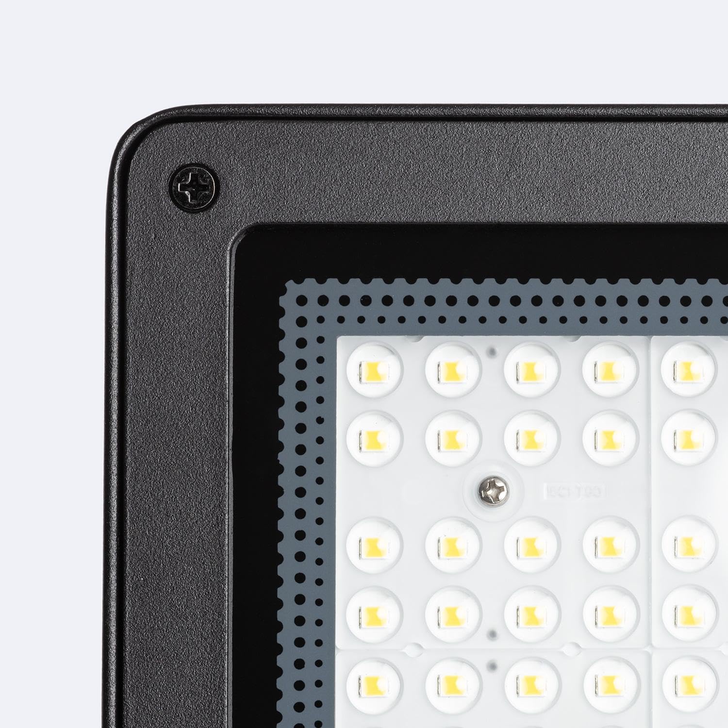 LEDKIA Proiettore LED 50W Regolabile TRIAC 170 lm/W IP65 ELEGANCE Slim PRO