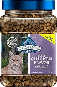 Blue Buffalo Wilderness Crunchy Cat Treats, Grain-Free Treats for Cats Made with Natural Ingredients, Great for Training, Tasty Chicken Flavor, 12-oz. Tub