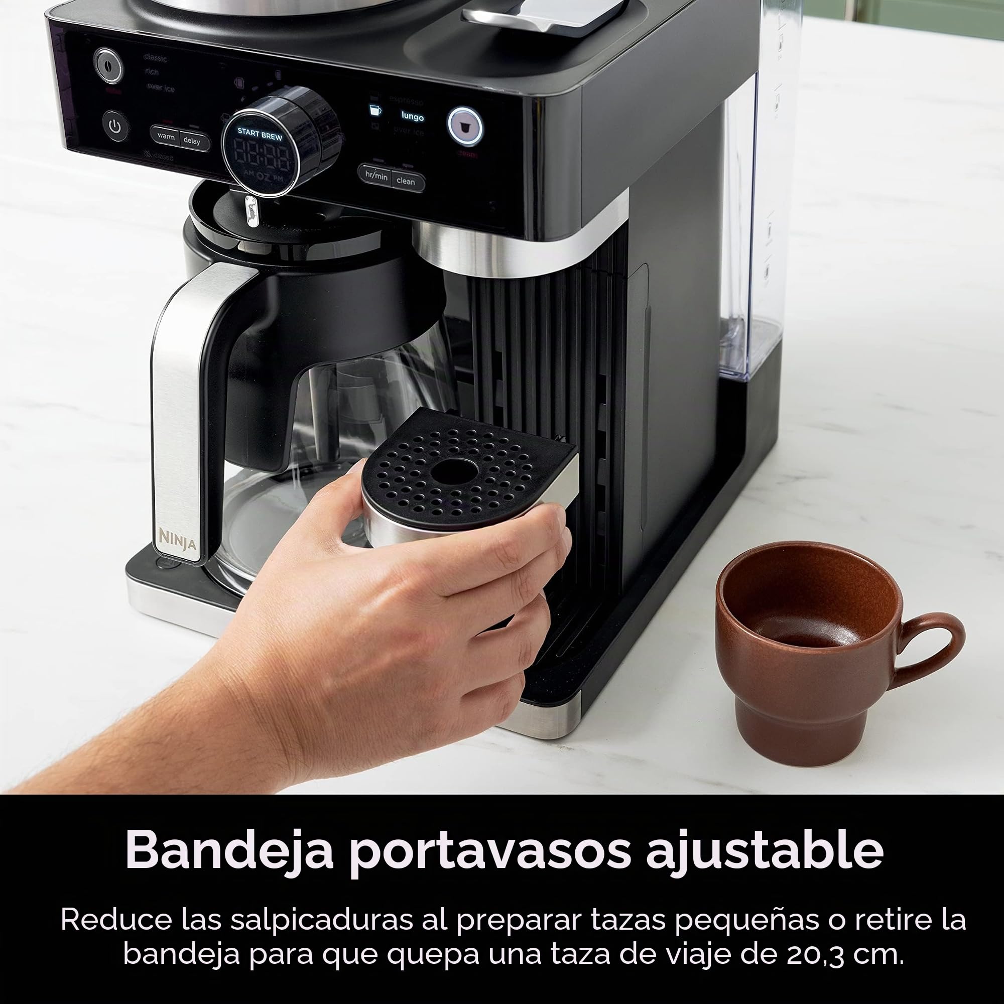 Ninja CFN601 Espresso & Coffee Barista System, 3 estilos de preparación de espresso, compatible con café de una sola porción y cápsulas Nespresso, jarra de 12 tazas, espumador integrado, máquina de