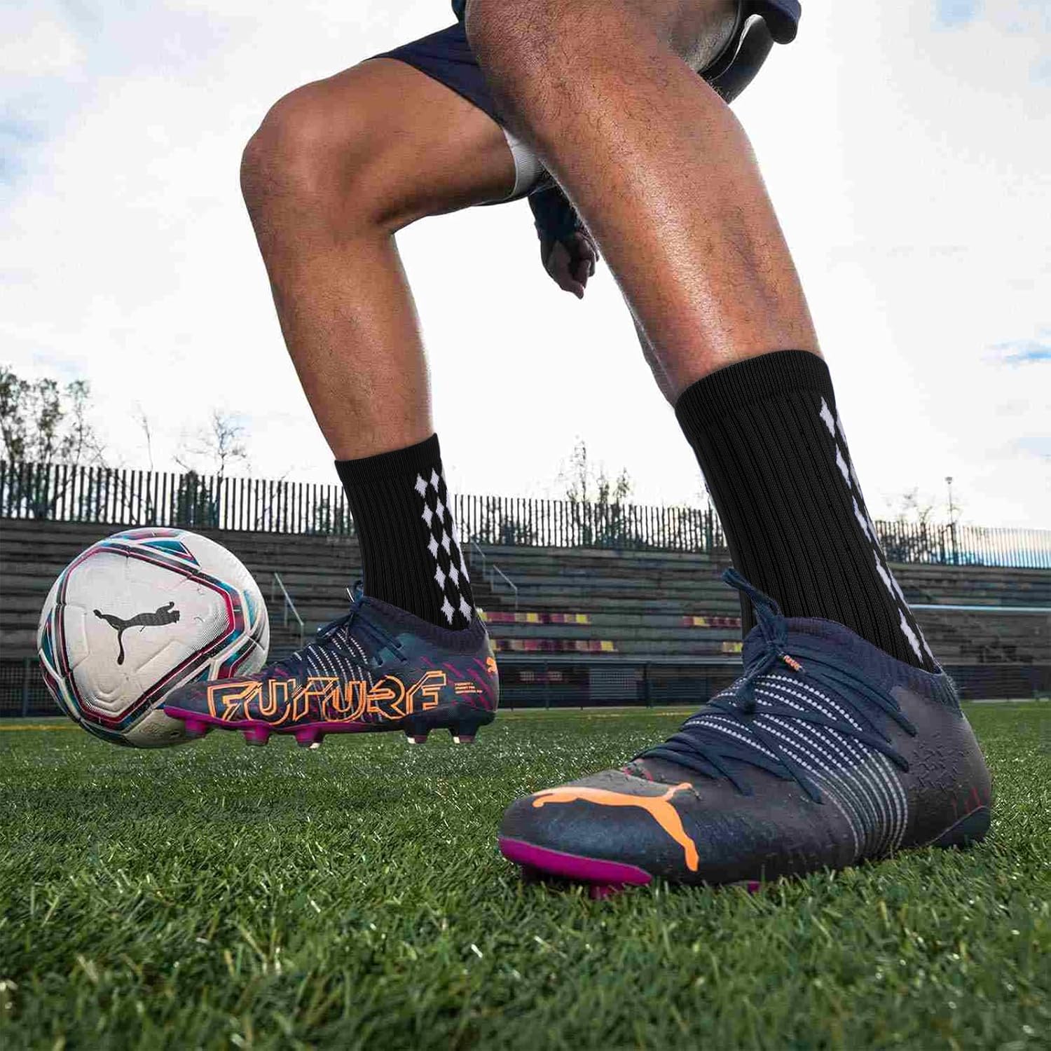 Ultrafun 5 Pairs Mens Grip Soccer Socks Non Slip Cushioned Crew Football Sports Socks - Image 3