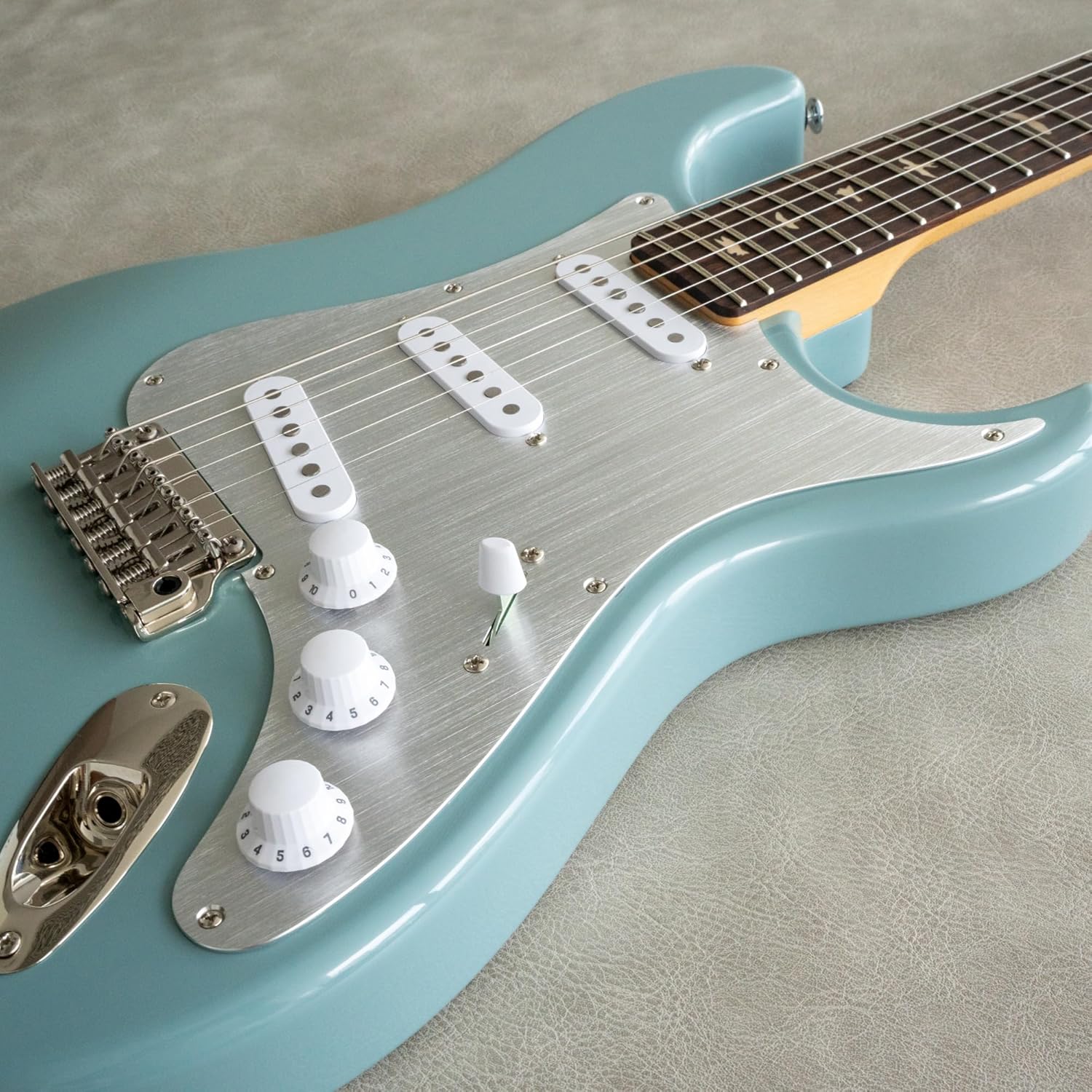 Pickguard for PRS SE Silver Sky Electric Guitars, Silver Anodized, 1 Unit