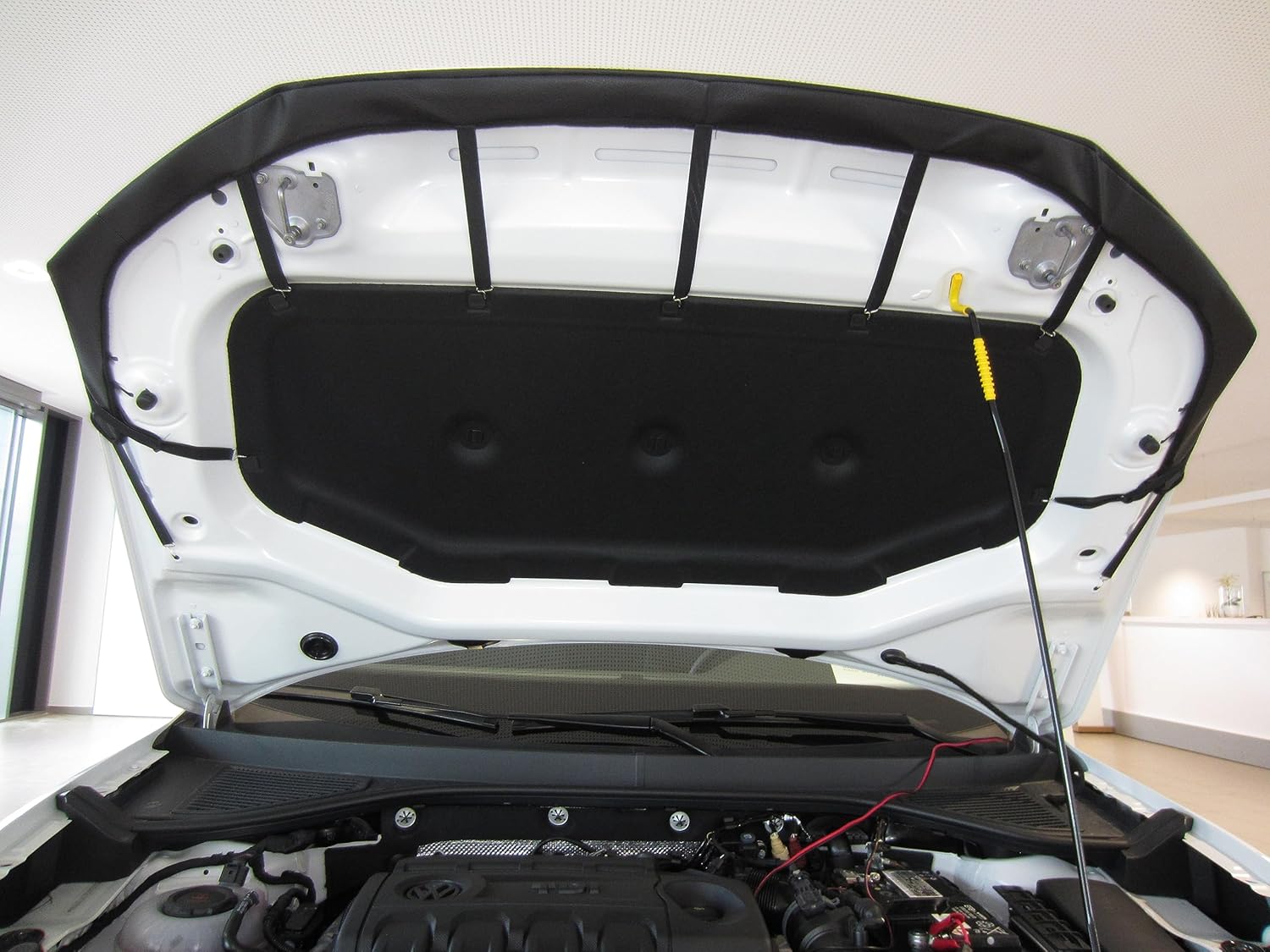 AB3-00434 Carbon Fiber Look Hood Bra Compatible with VW Volkswagen T-Cross Since 2018 Front End Nose Mask Bonnet Bra