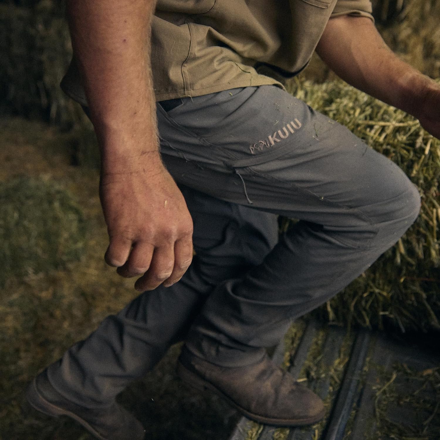 KUIU Switchback Pant - Water & Stain Resistant, 2-Way Stretch, Reinforced Knife Pocket, Durable & Versatile for Hiking - Image 2