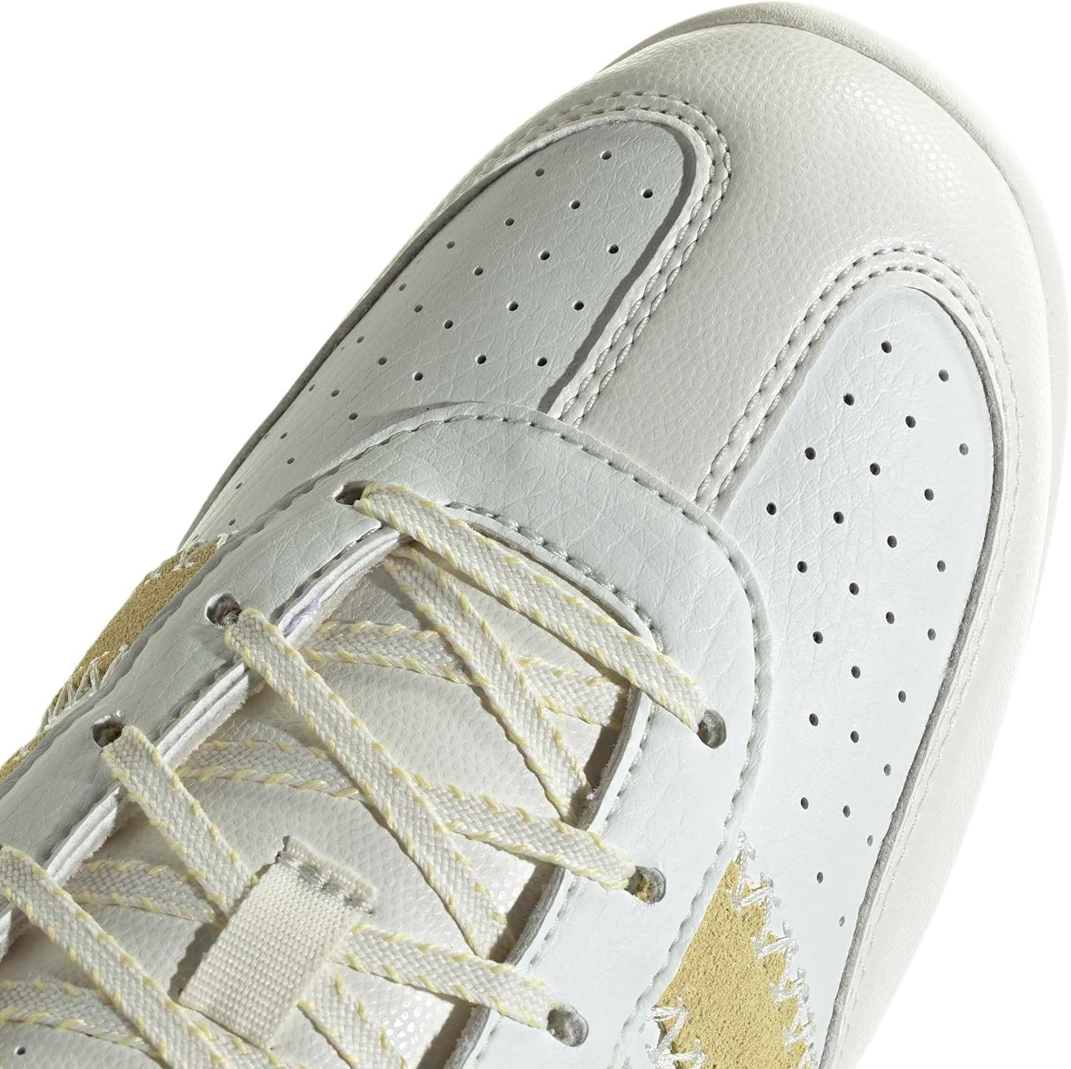 adidas Women's Barreda Low