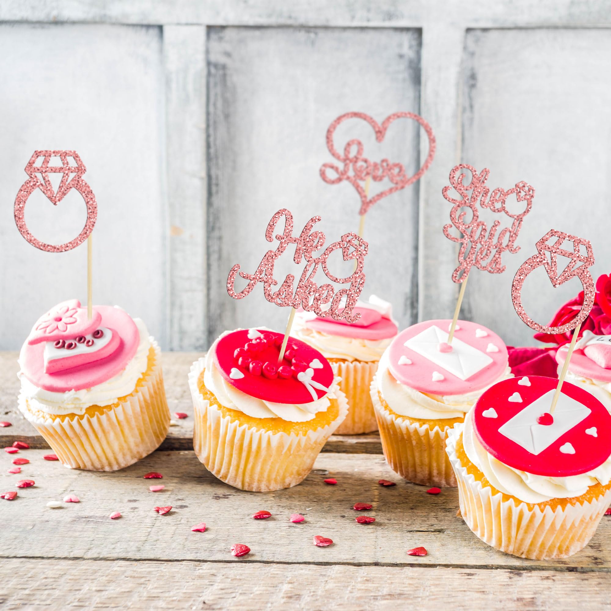 Gyufise 24 decorazioni per cupcake a forma di cuore rosso glitterato cuore di San Valentino champagne fiocco oro cupcake pick decorazioni per San Valentino compleanno matrimonio anniversario