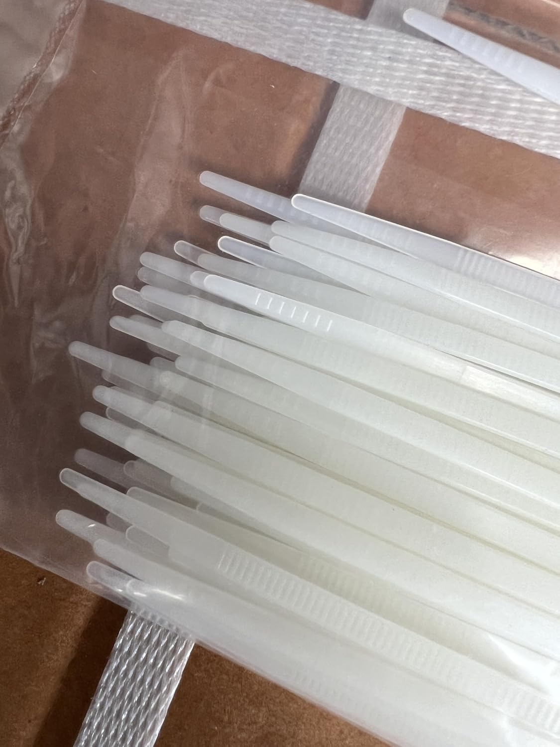 500個パック 高耐久 14インチ (50ポンド) ジップケーブル タイダウンストラップ ワイヤー UV ナチュラル ナイロンラップ