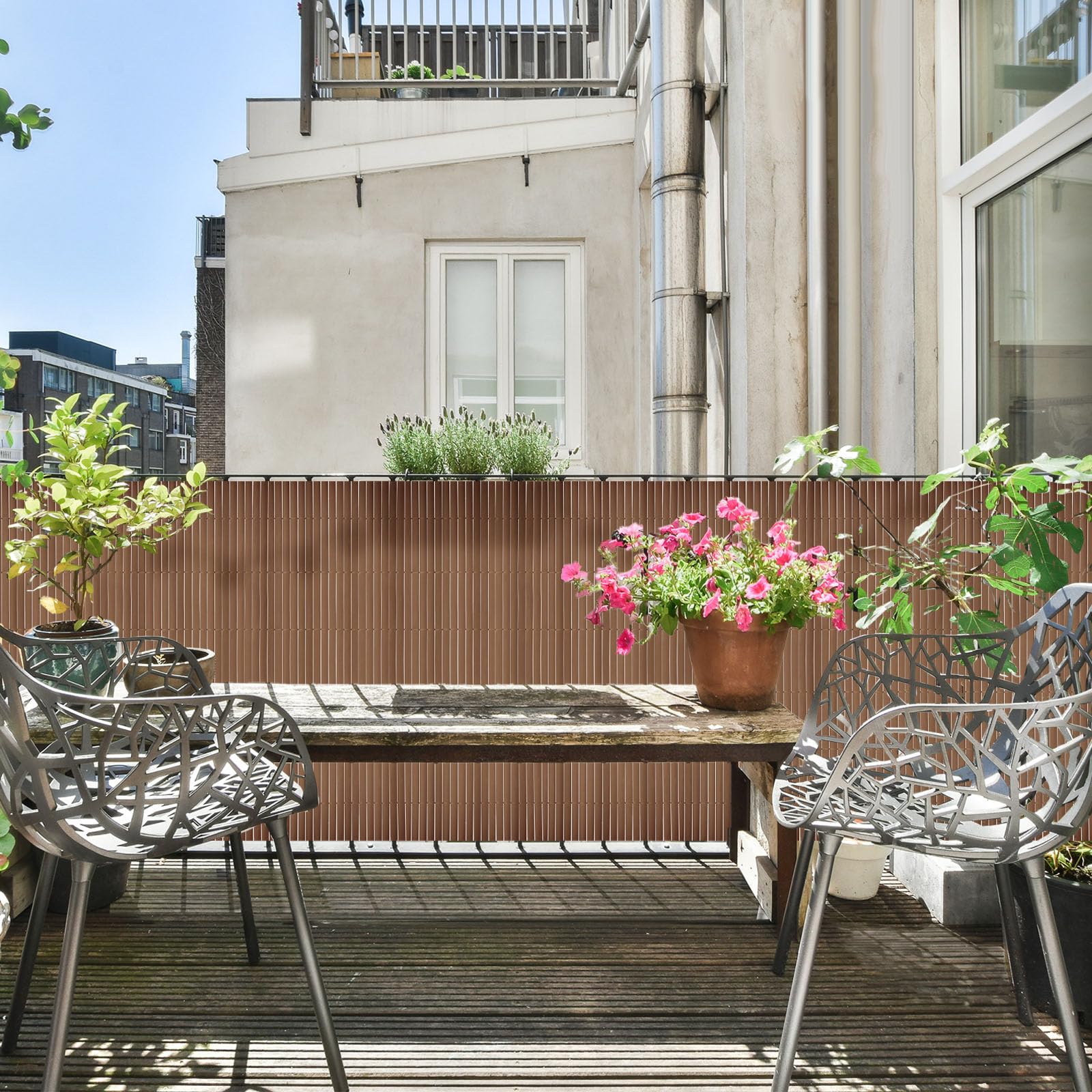 KARAT Osłona balkonowa z PCW, do ogrodu, na balkon, taras – 100 x 500 cm, brązowa – ogrodzenie ogrodowe, 100 x 500 cm, brązowa