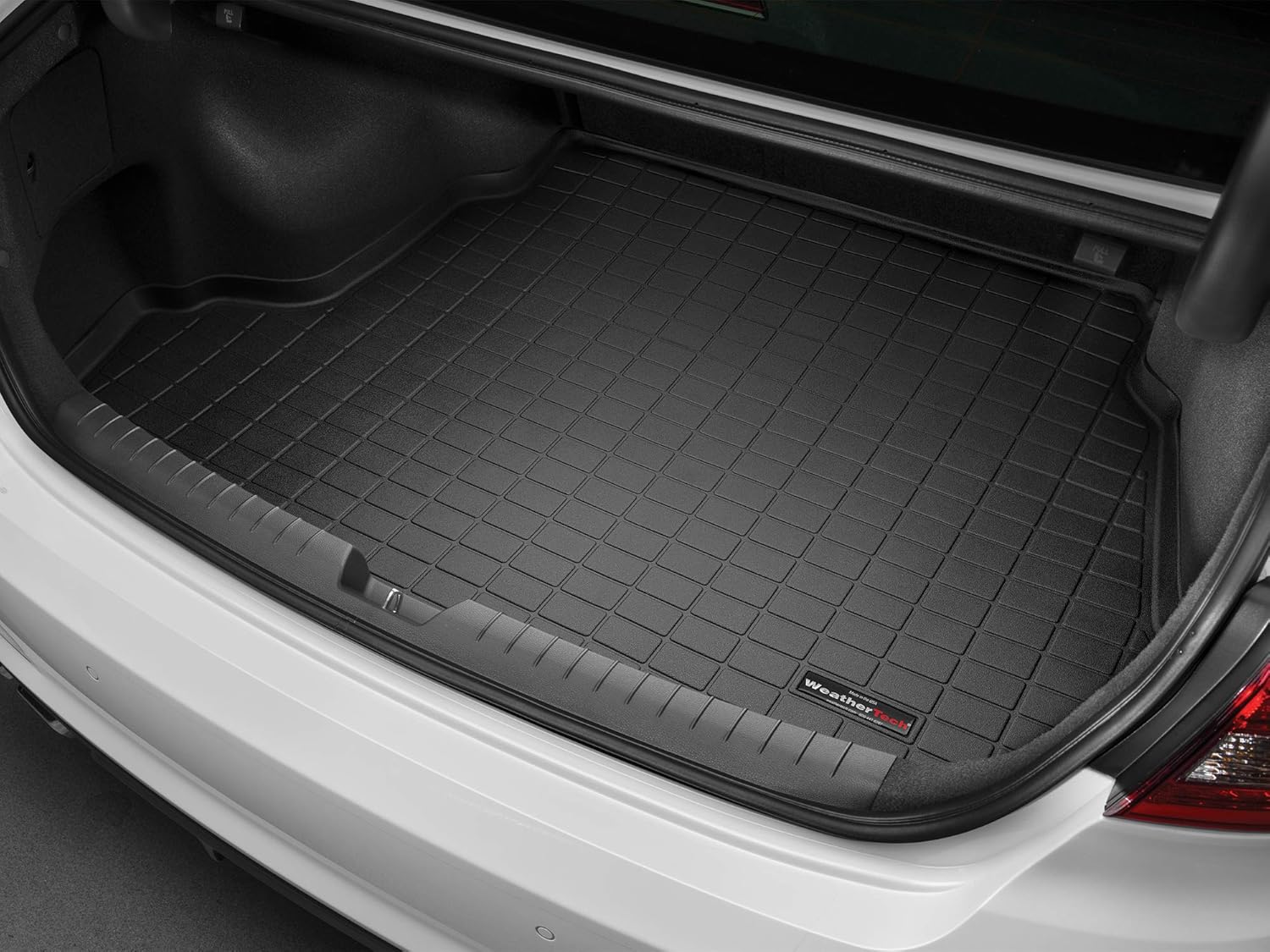 WeatherTech Cargo Trunk Liner for Hyundai Tucson, Behind 2nd Row (401243), Black