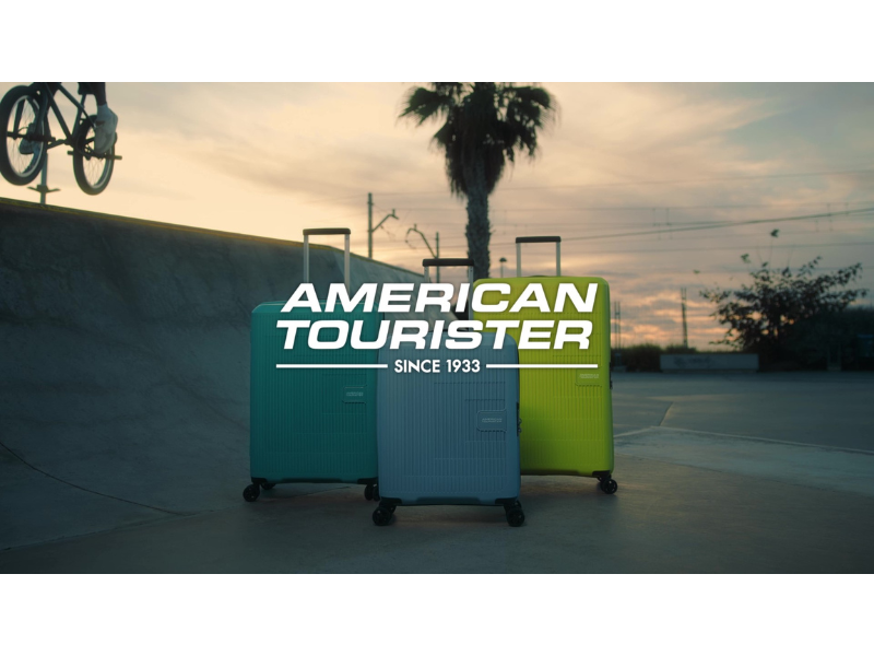American Tourister MARVEL LEGENDS UNISEX - Valise à roulettes - marvel pop art/multicolore American Tourister MARVEL LEGENDS UNISEX - Valise à roulettes - marvel pop art/multicolore